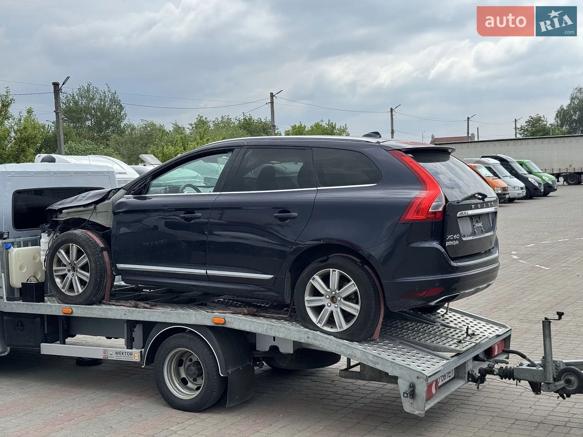 2017 Volvo XC60 - мініатюра 24