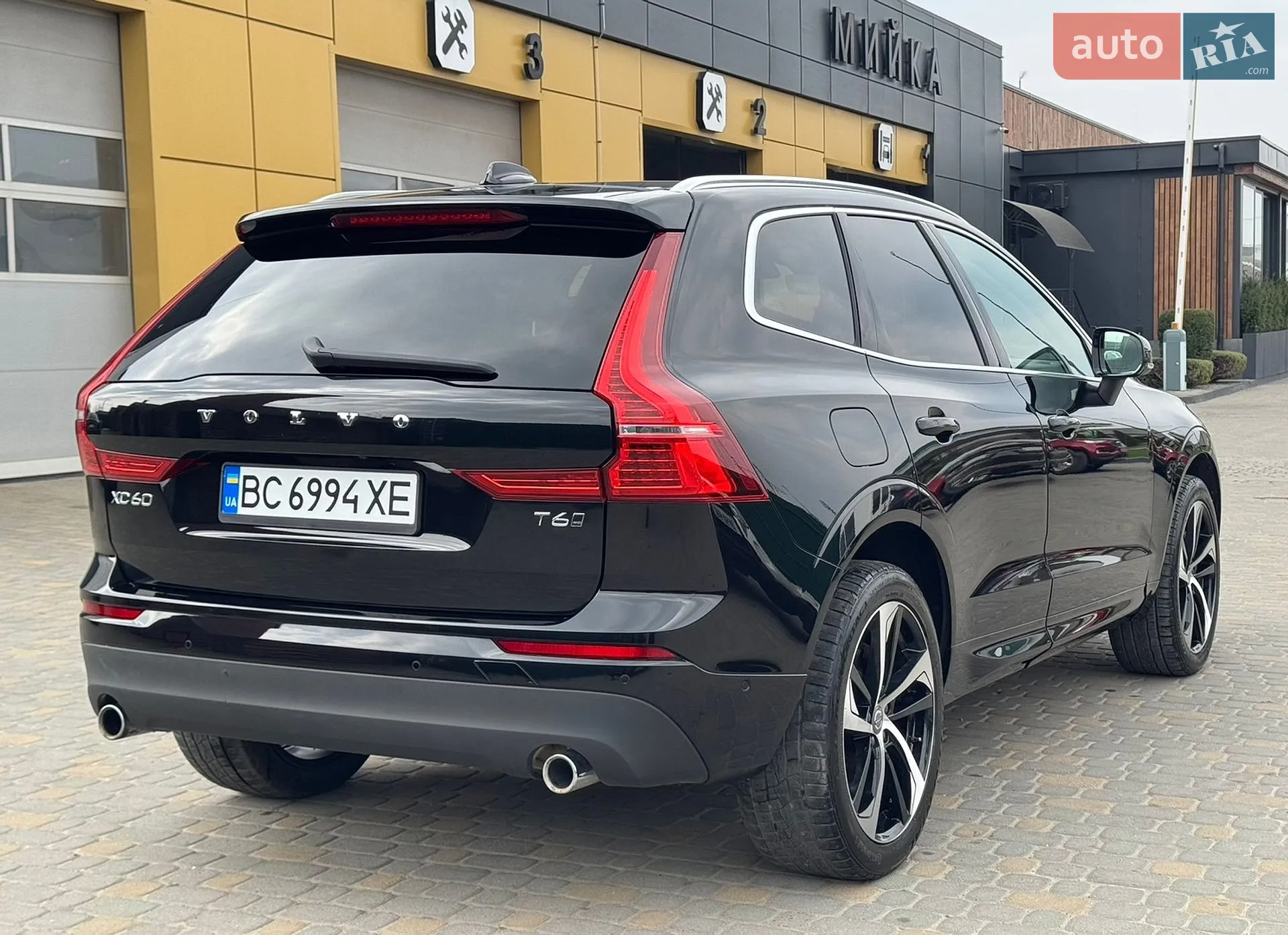 2018 Volvo XC60 - мініатюра 9