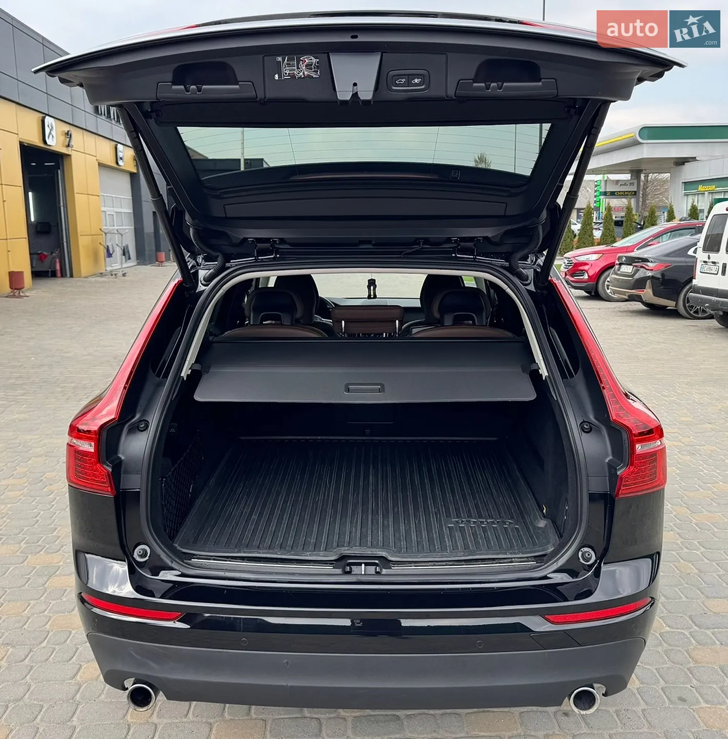 2018 Volvo XC60 - мініатюра 26
