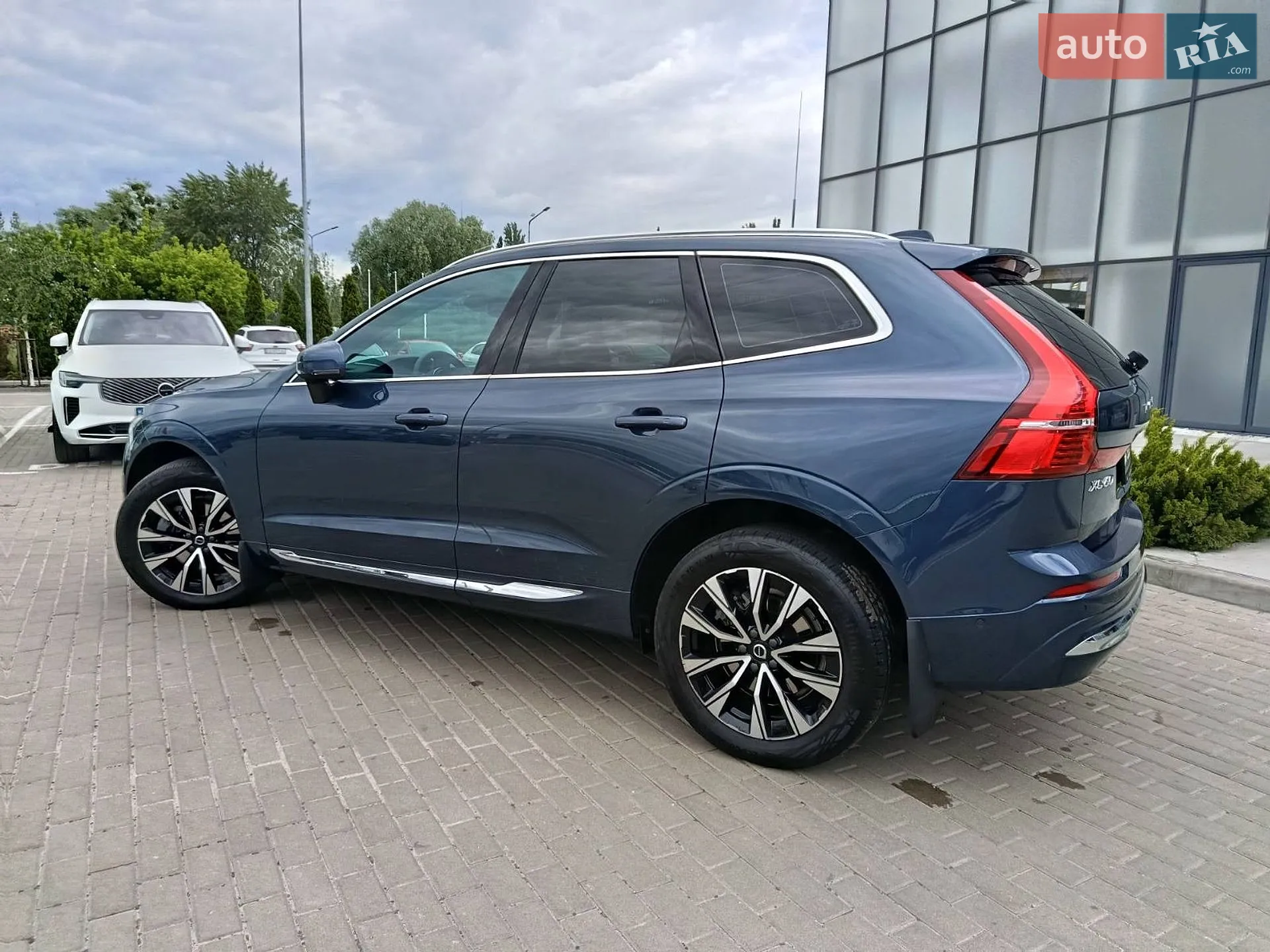2023 Volvo XC60 - мініатюра 11