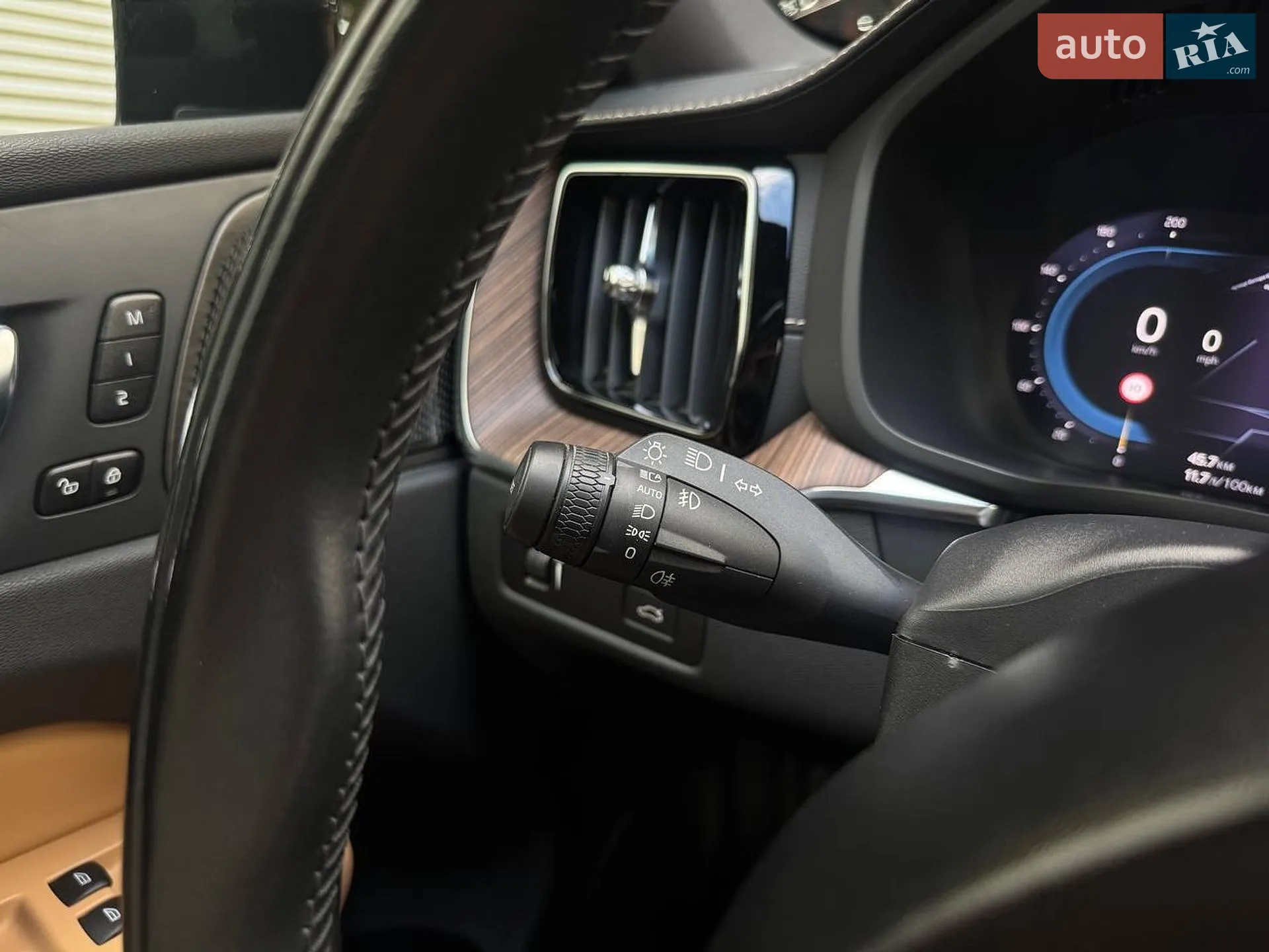 2022 Volvo XC60 - мініатюра 16