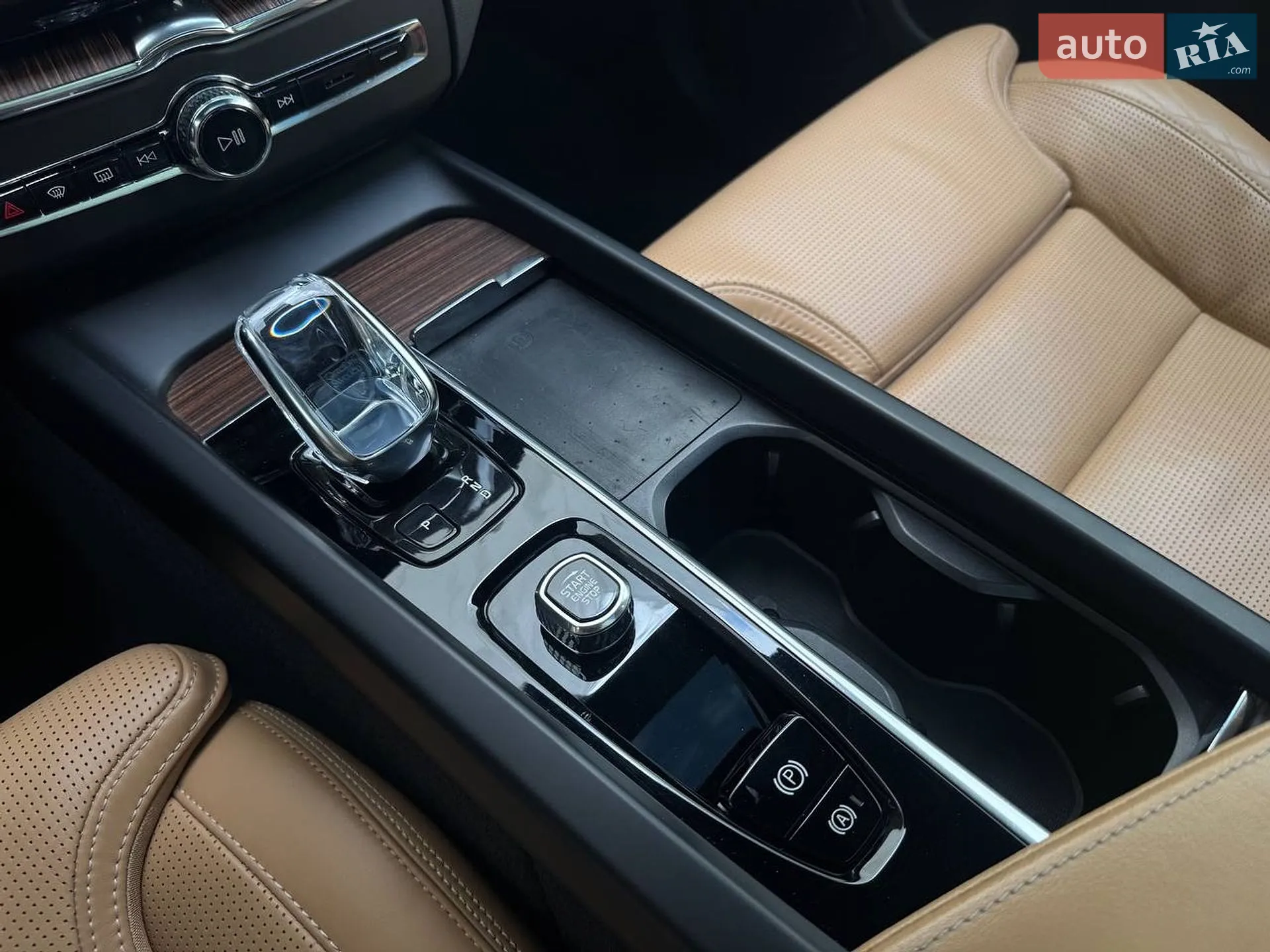 2022 Volvo XC60 - мініатюра 24