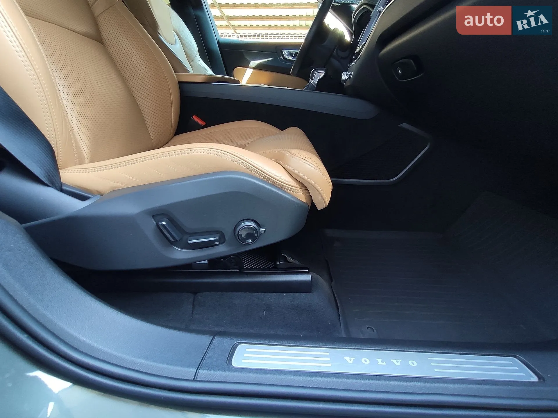 2019 Volvo XC60 - мініатюра 25