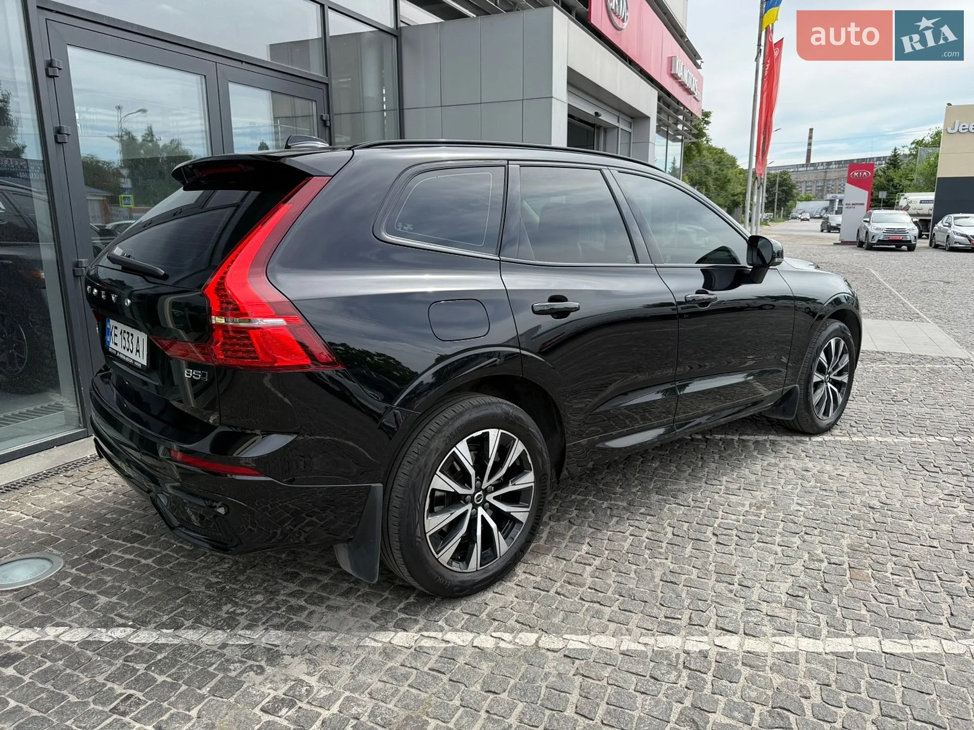 2023 Volvo XC60 - мініатюра 9