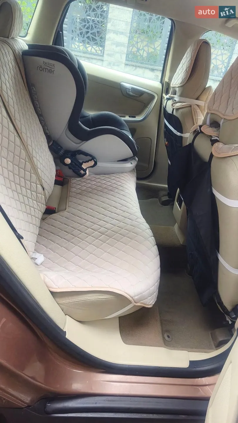 2010 Volvo XC60 - мініатюра 8