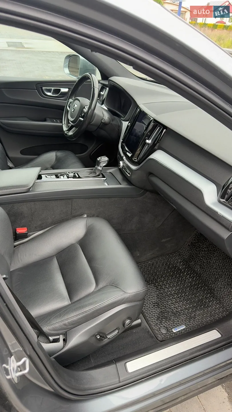 2020 Volvo XC60 - мініатюра 32