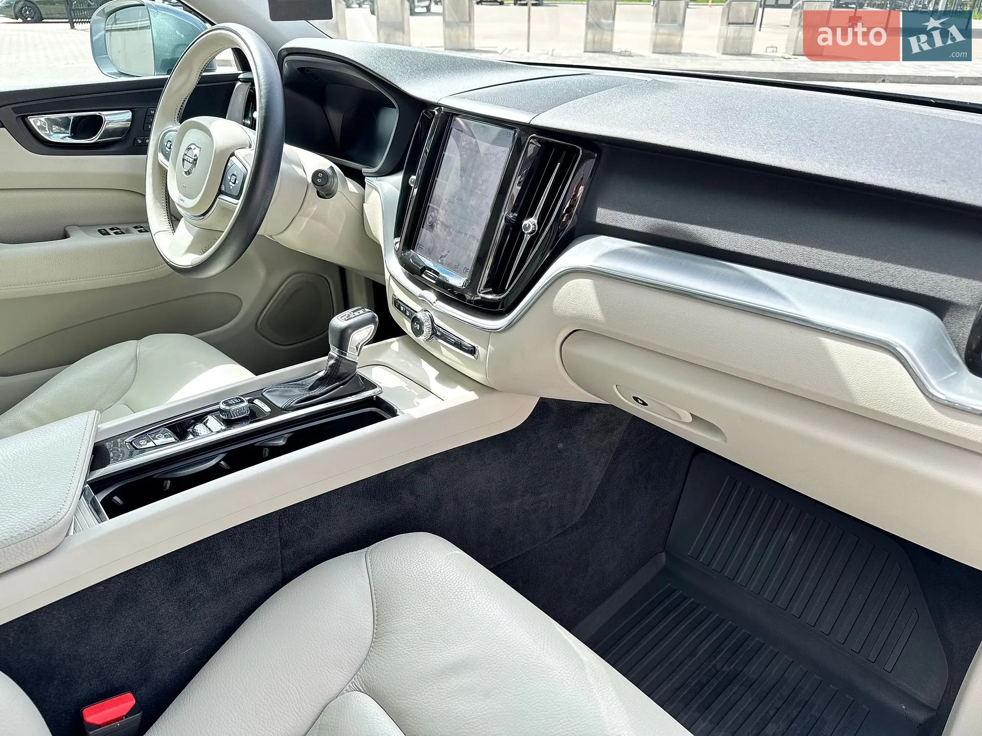 2018 Volvo XC60 - мініатюра 20