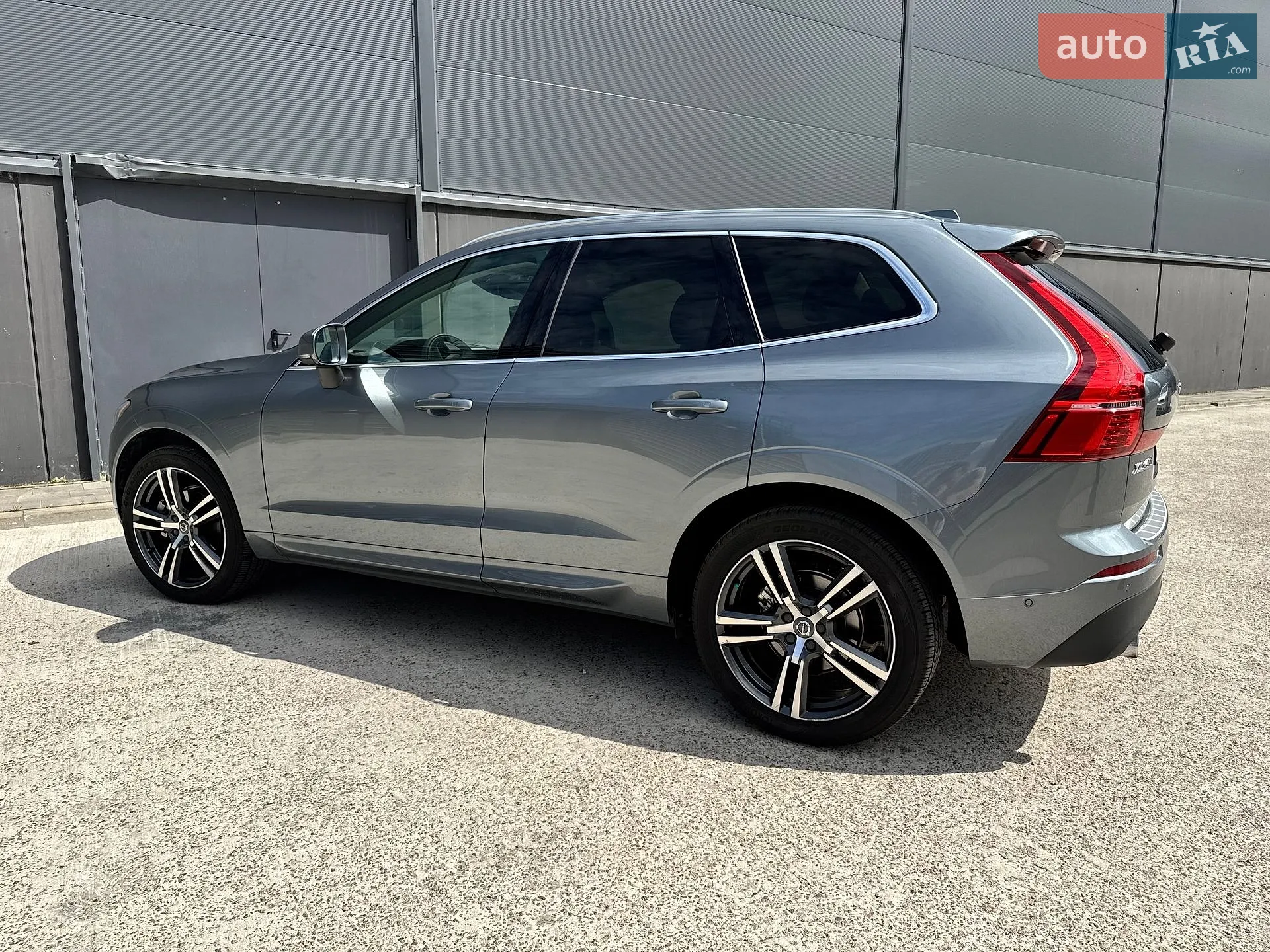 2018 Volvo XC60 - мініатюра 11