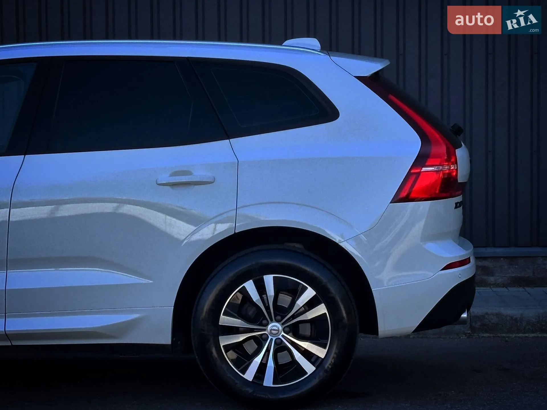 2017 Volvo XC60 - мініатюра 7