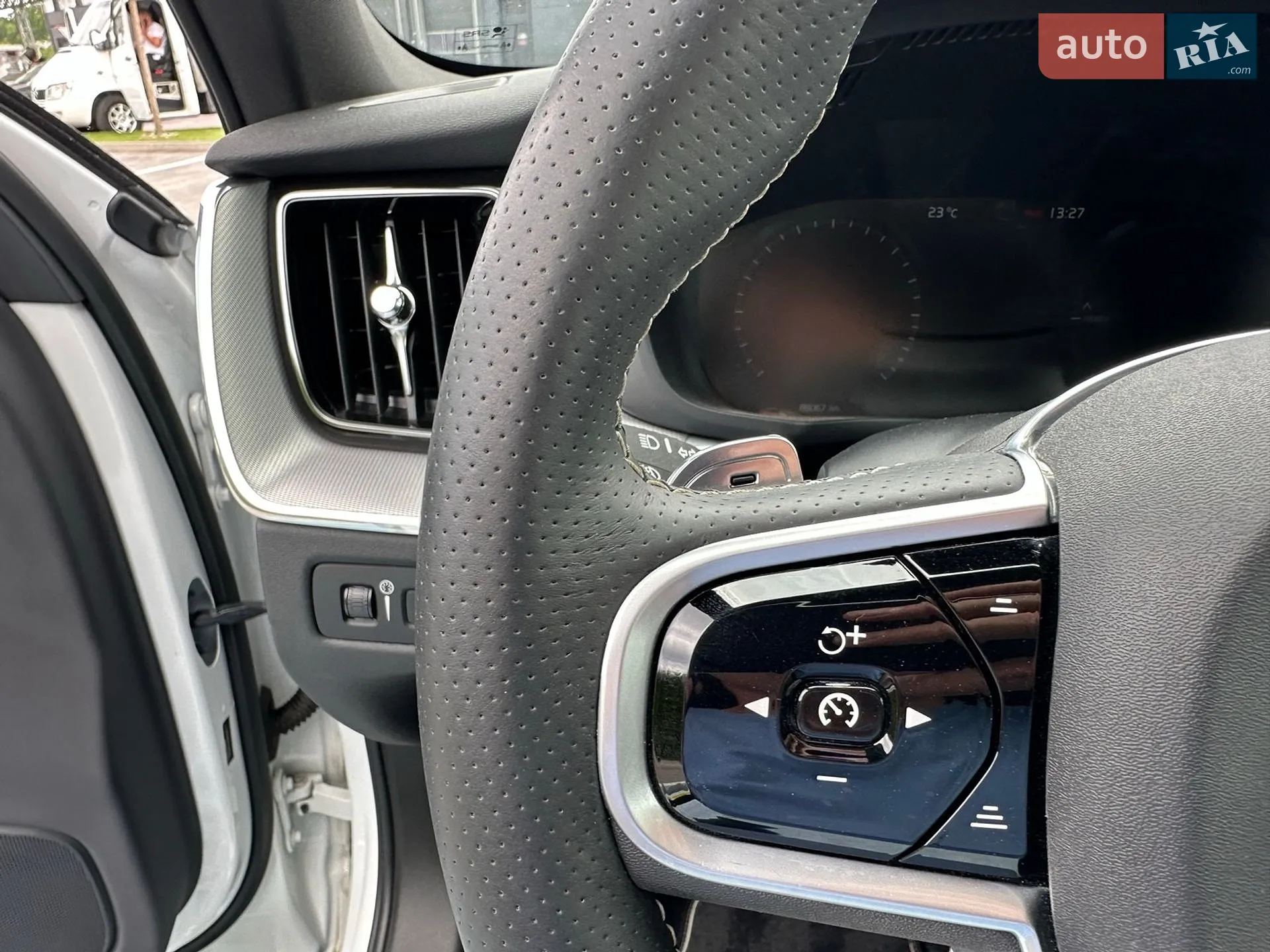 2019 Volvo XC60 - мініатюра 68