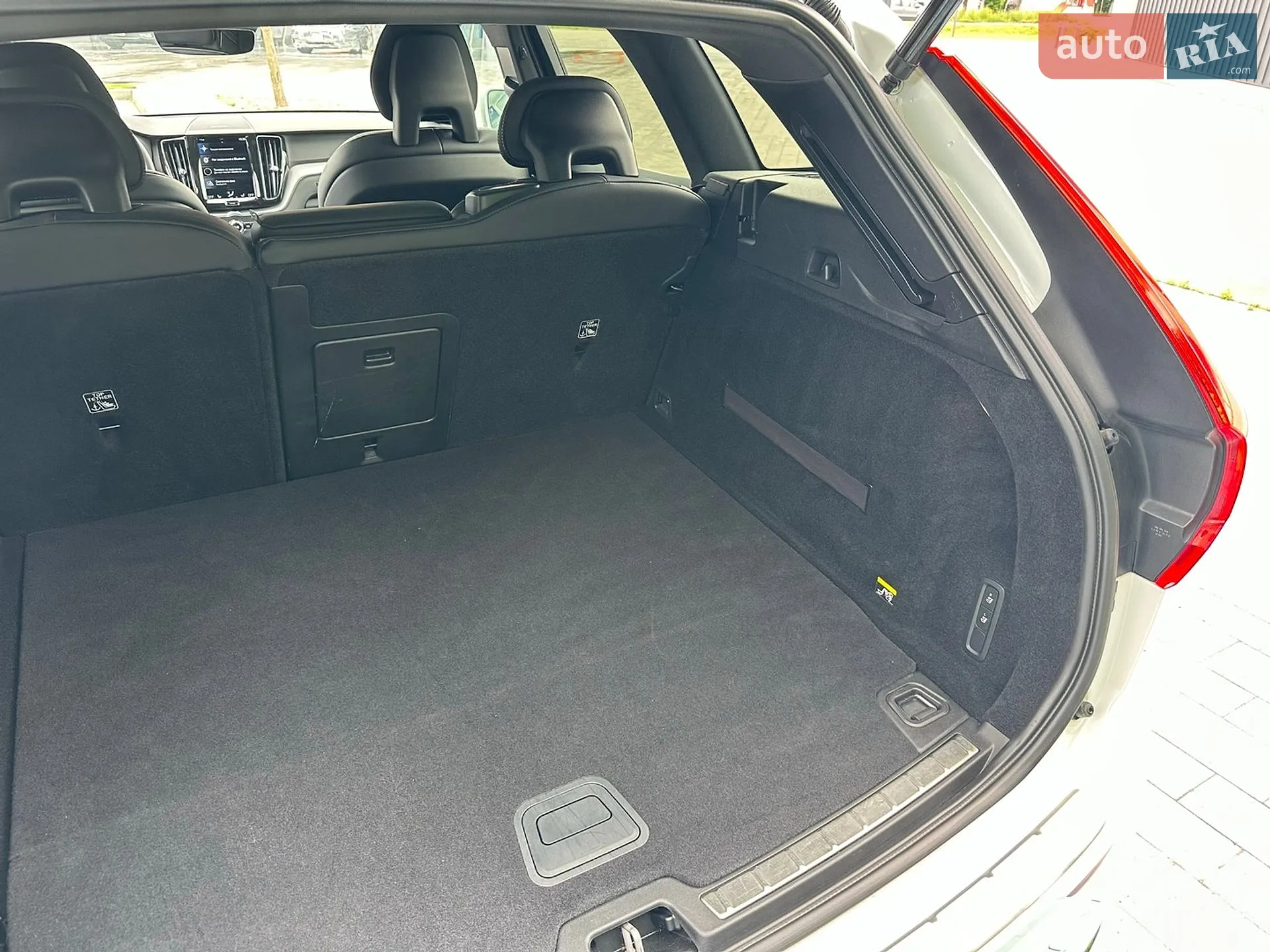 2019 Volvo XC60 - мініатюра 82