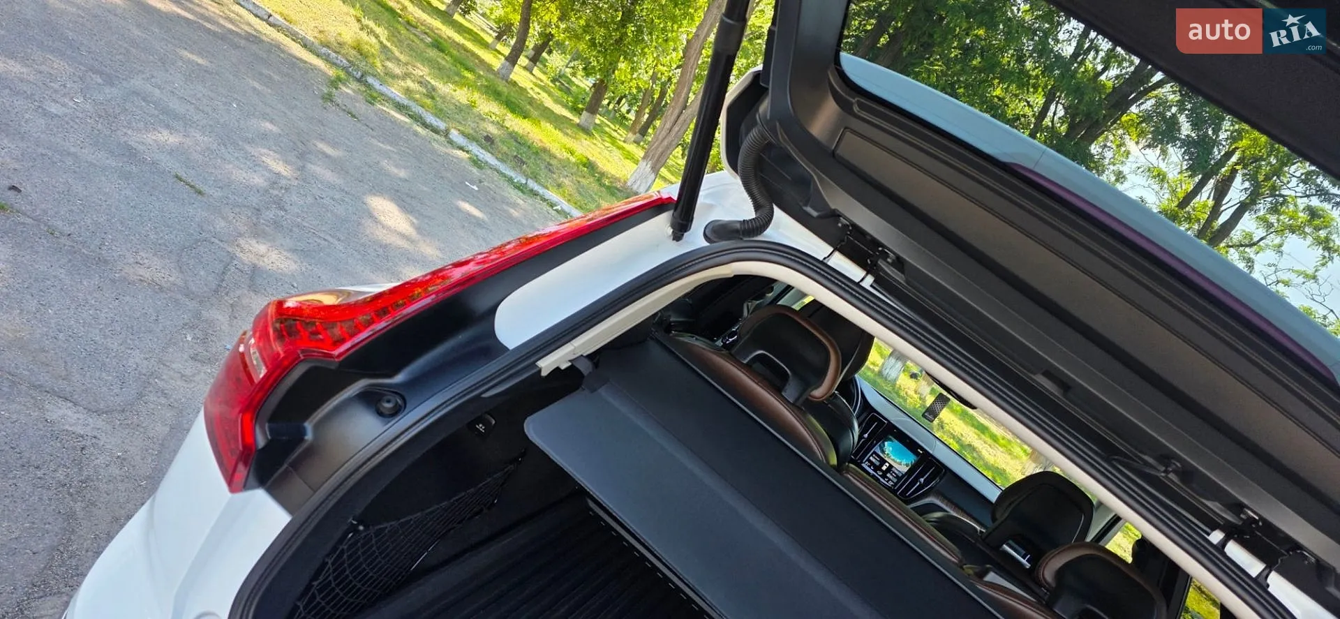 2018 Volvo XC60 - мініатюра 72