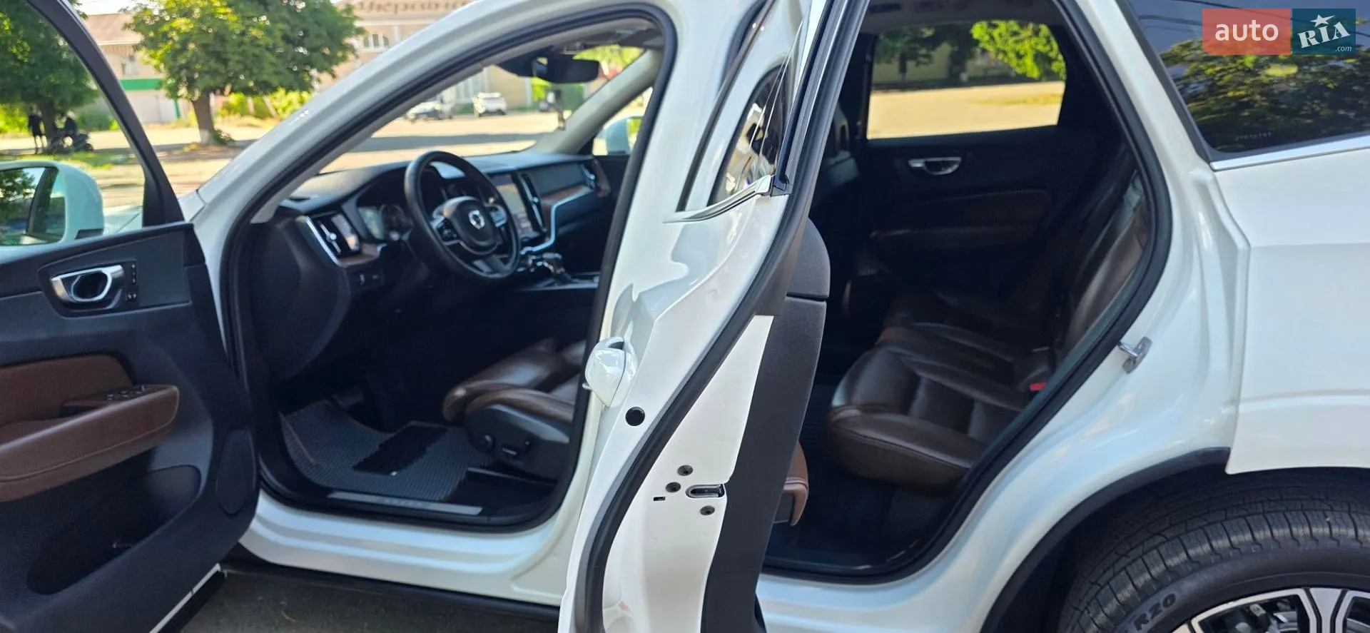 2018 Volvo XC60 - мініатюра 125