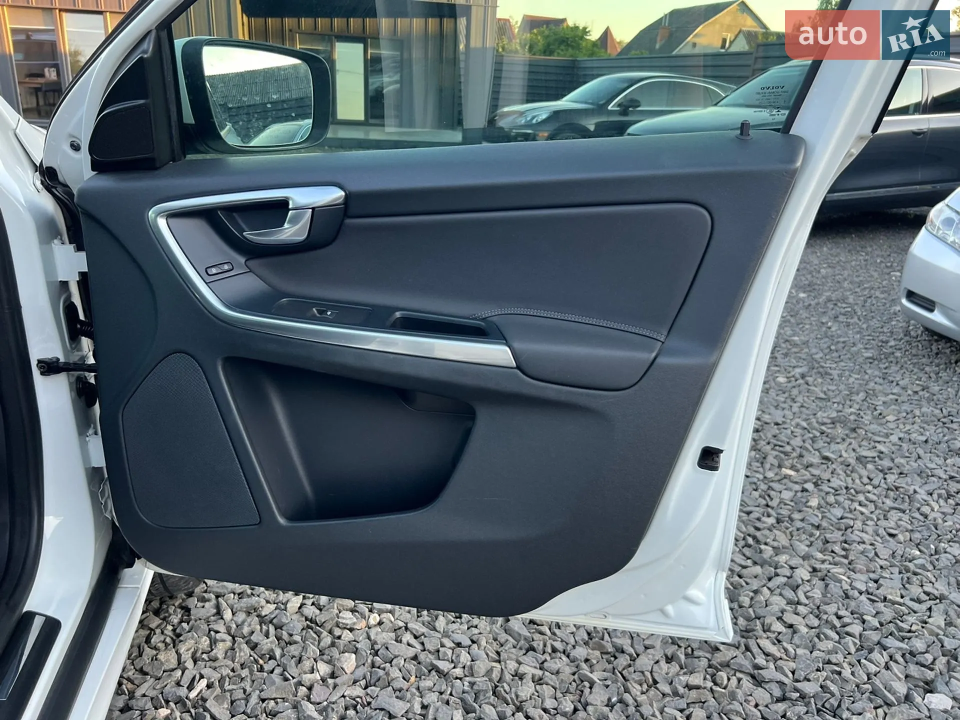 2015 Volvo XC60 - мініатюра 32