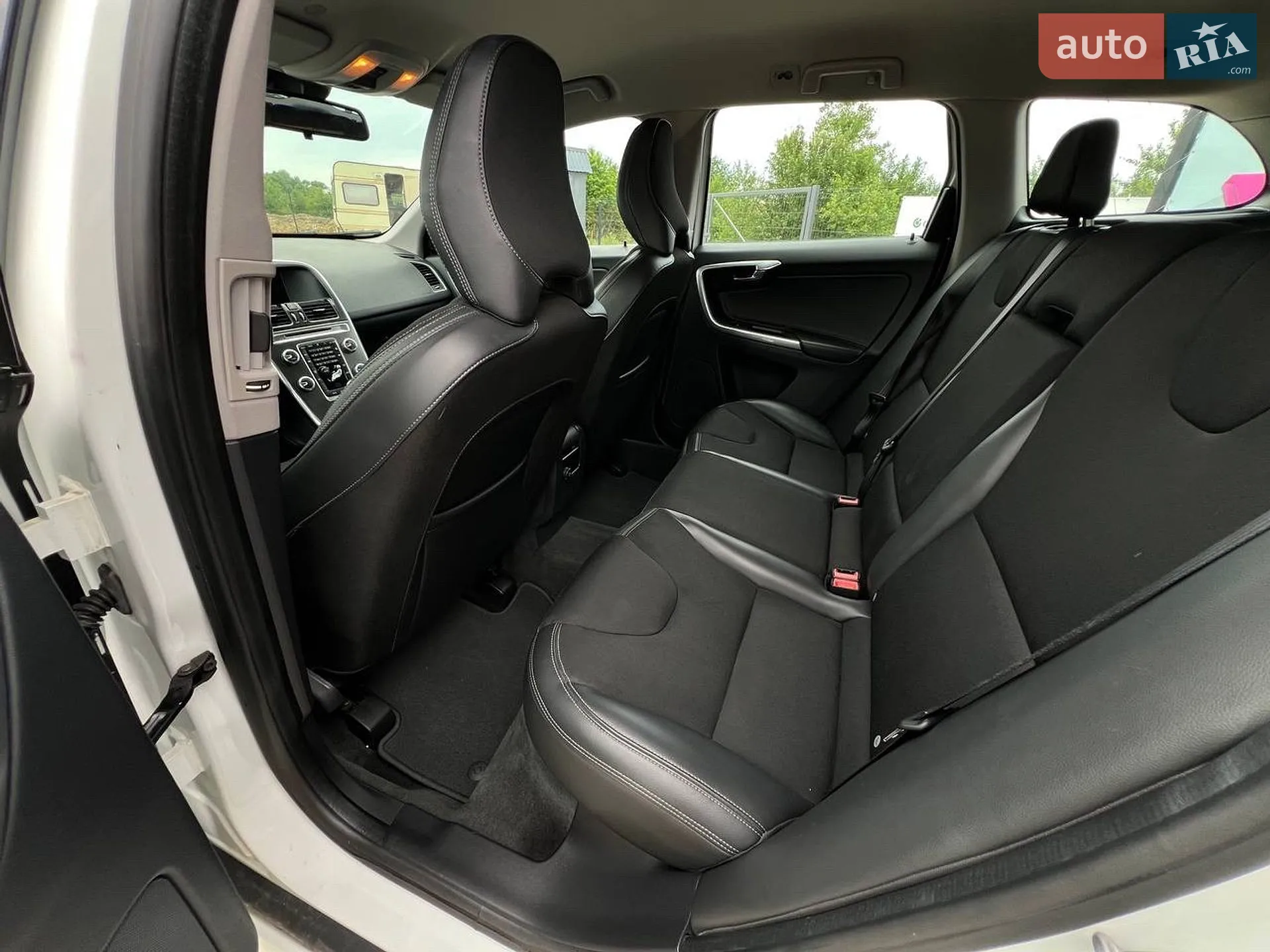 2016 Volvo XC60 - мініатюра 35