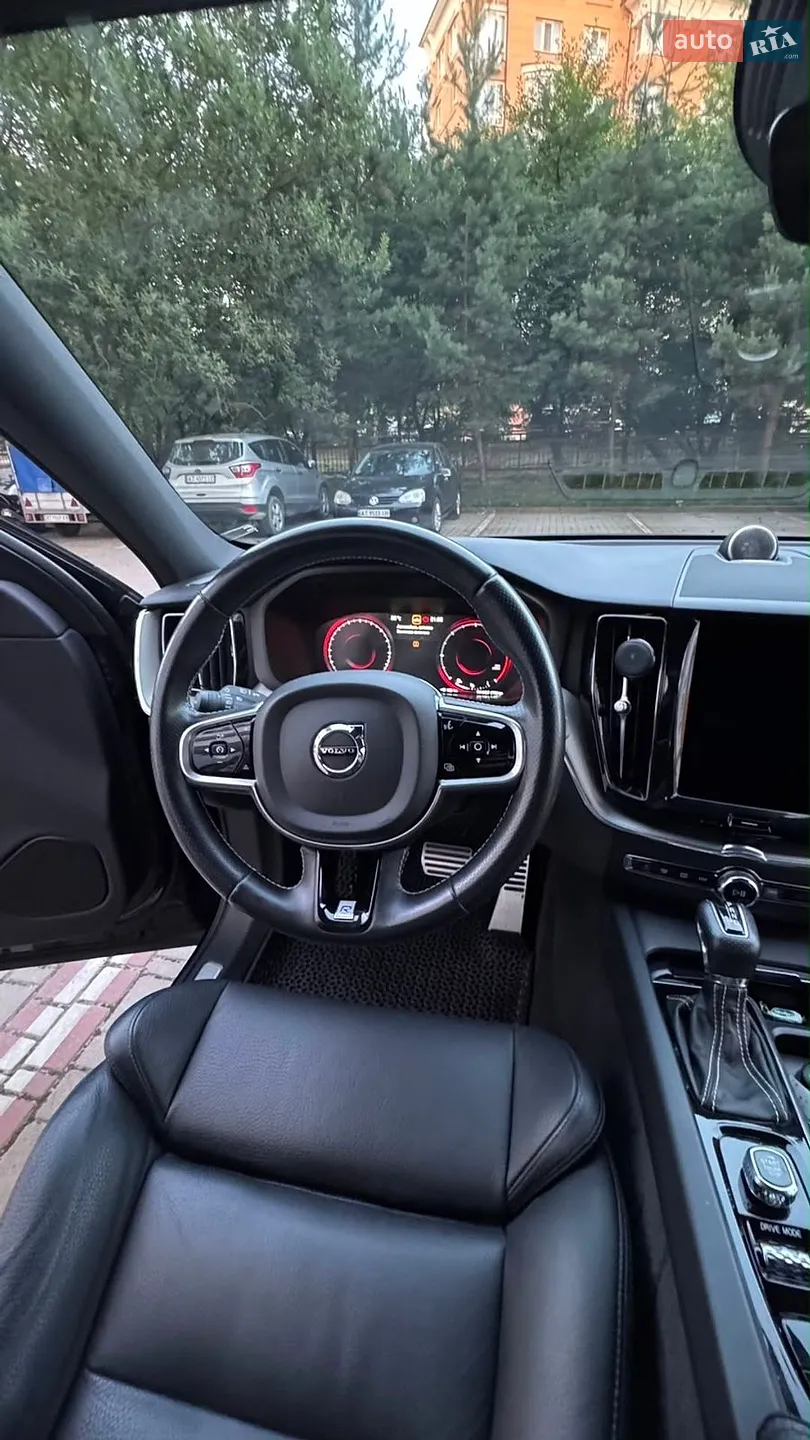 2017 Volvo XC60 - мініатюра 17