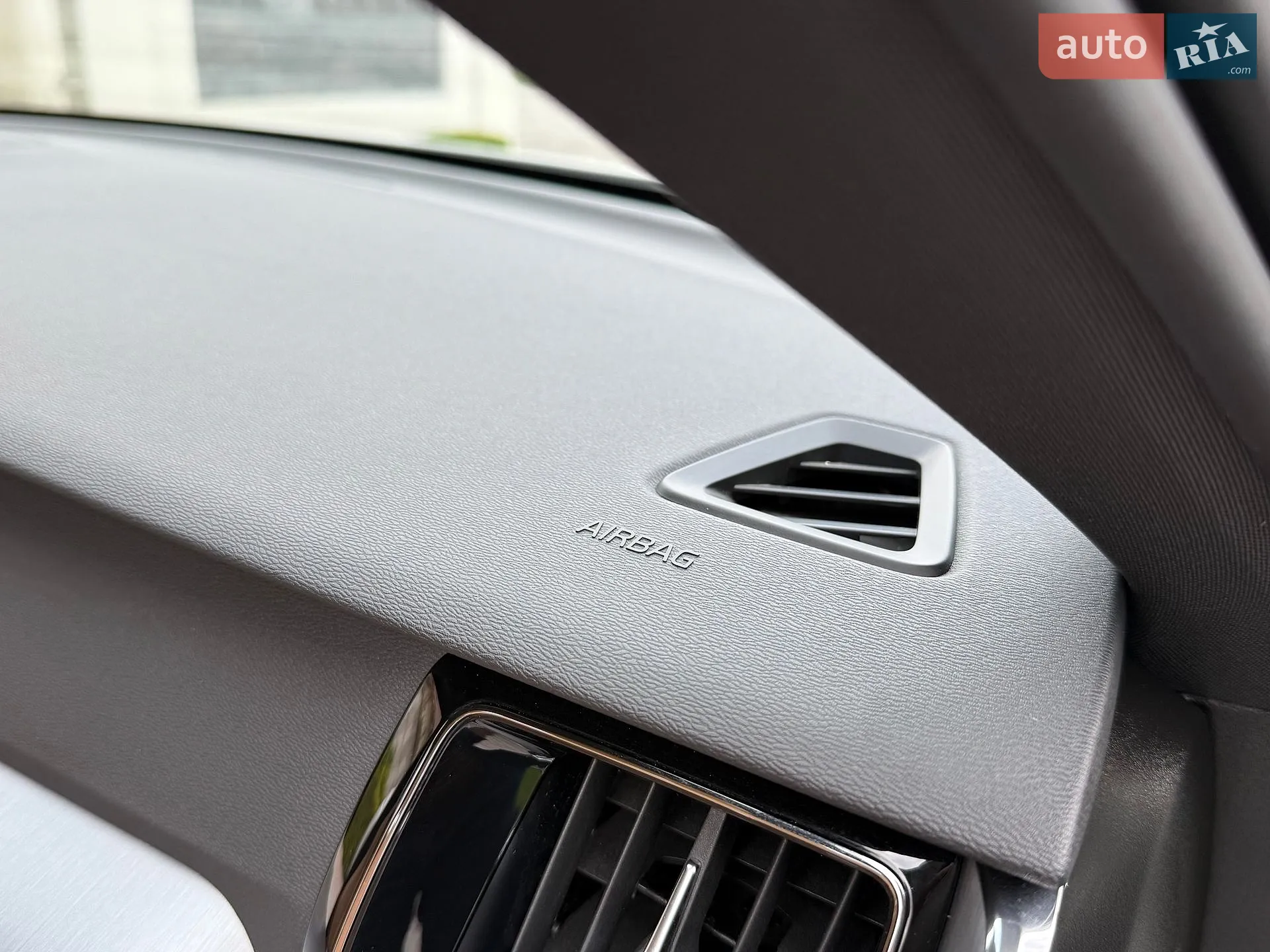 2019 Volvo XC60 - мініатюра 111