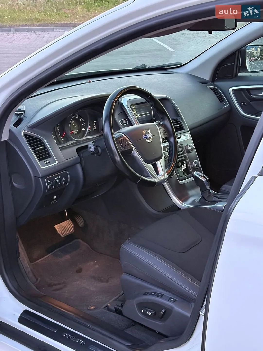 2015 Volvo XC60 - мініатюра 10