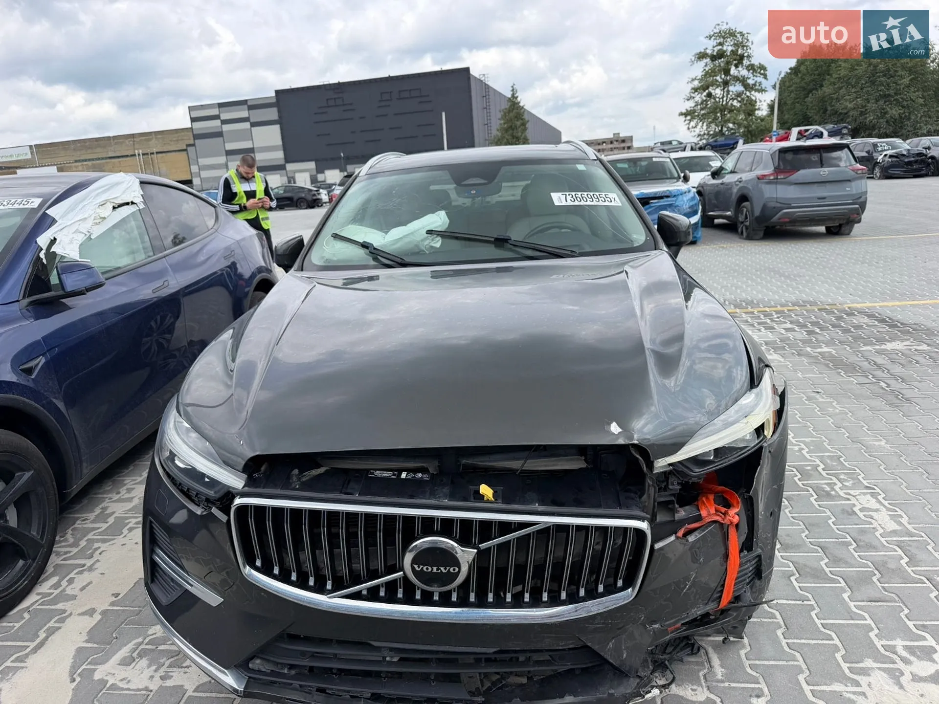 2022 Volvo XC60 - мініатюра 12