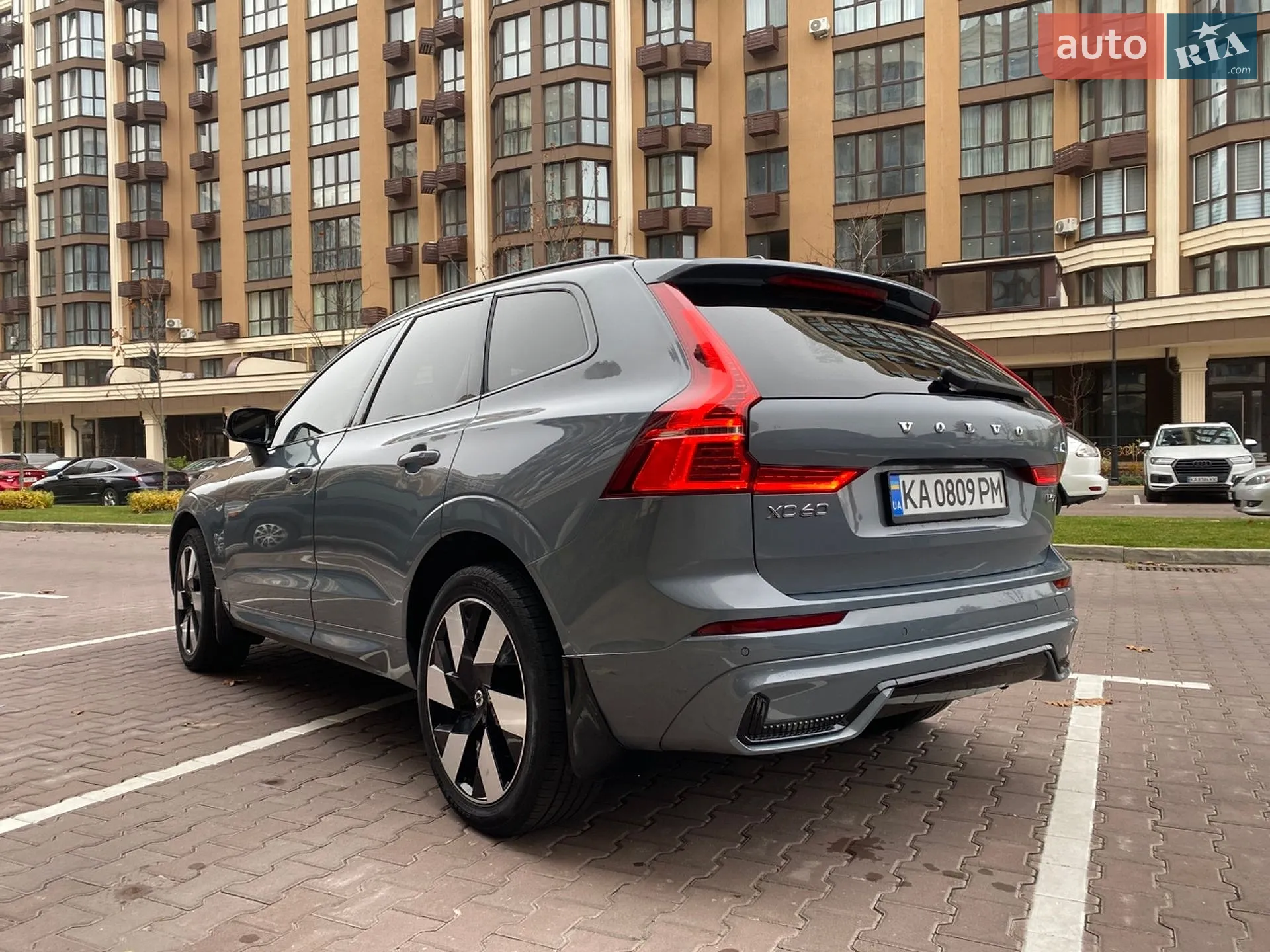 2023 Volvo XC60 - мініатюра 9