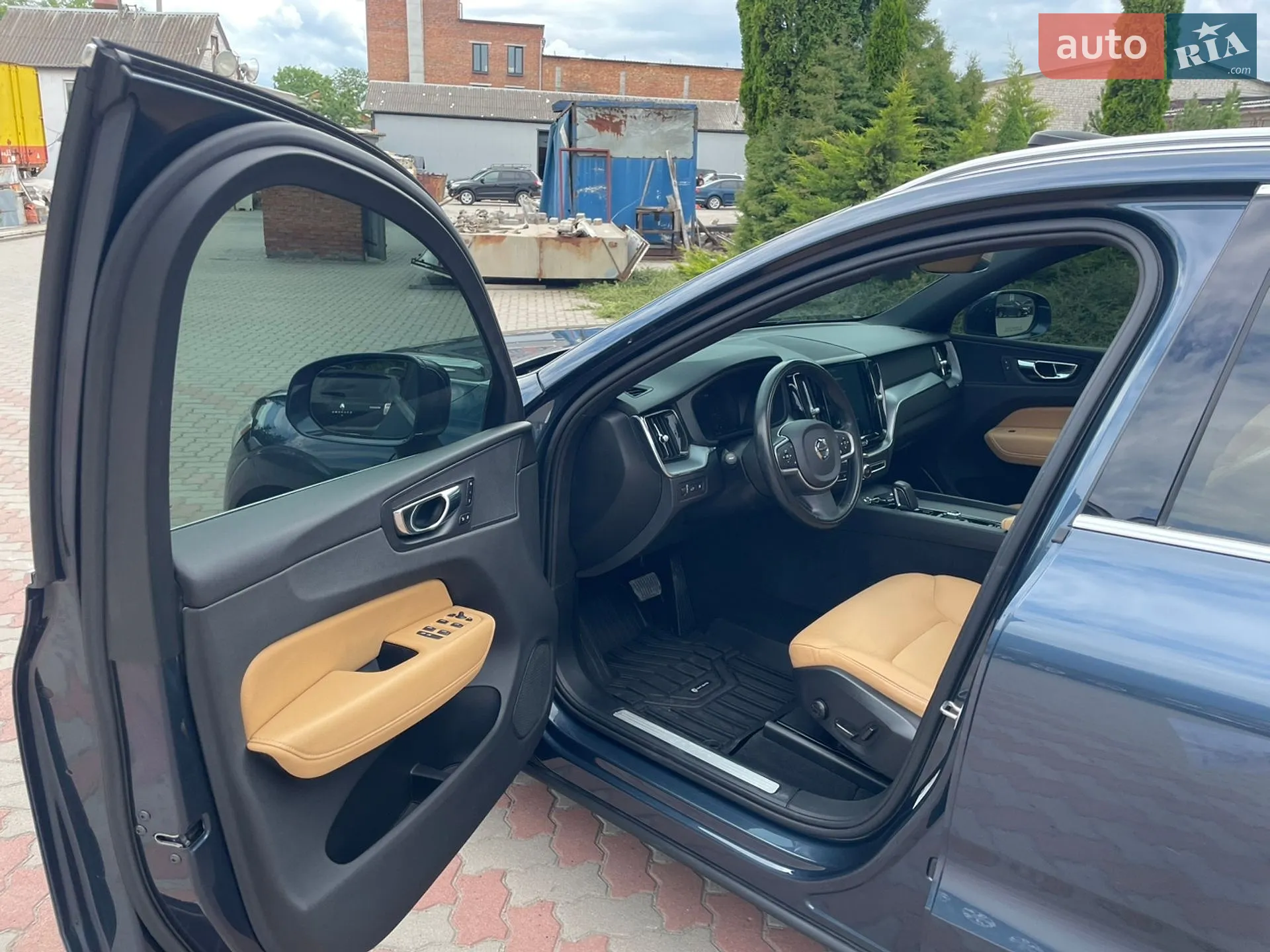 2019 Volvo XC60 - мініатюра 9