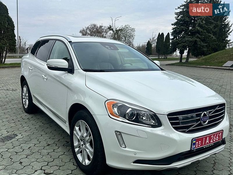 Внедорожник / Кроссовер Volvo XC60 2015 в Дубно