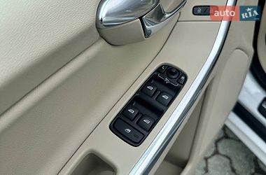 Внедорожник / Кроссовер Volvo XC60 2015 в Дубно фото 9 Внедорожник / Кроссовер Volvo XC60 2015 в Дубно