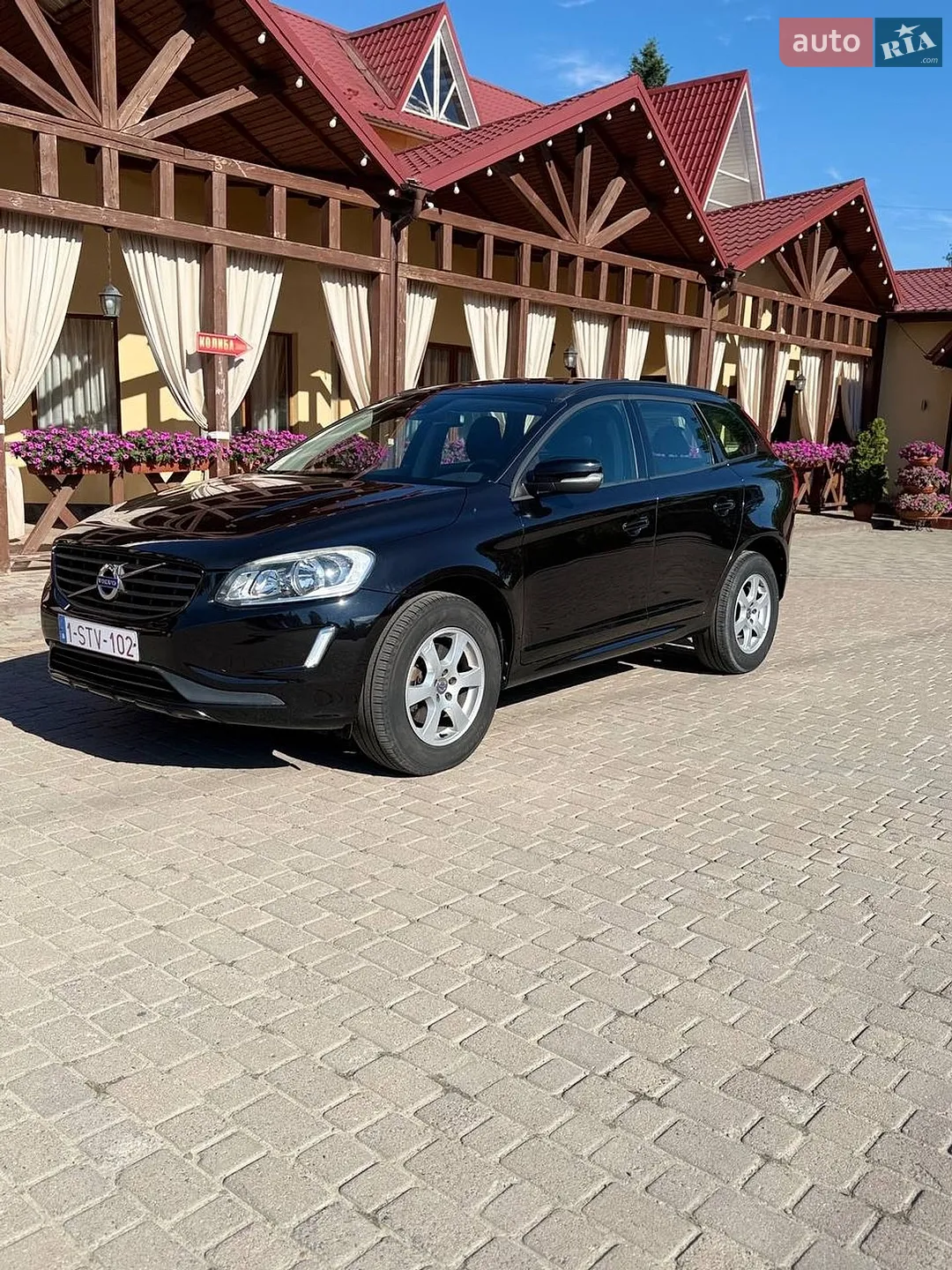 2017 Volvo XC60 - мініатюра 18