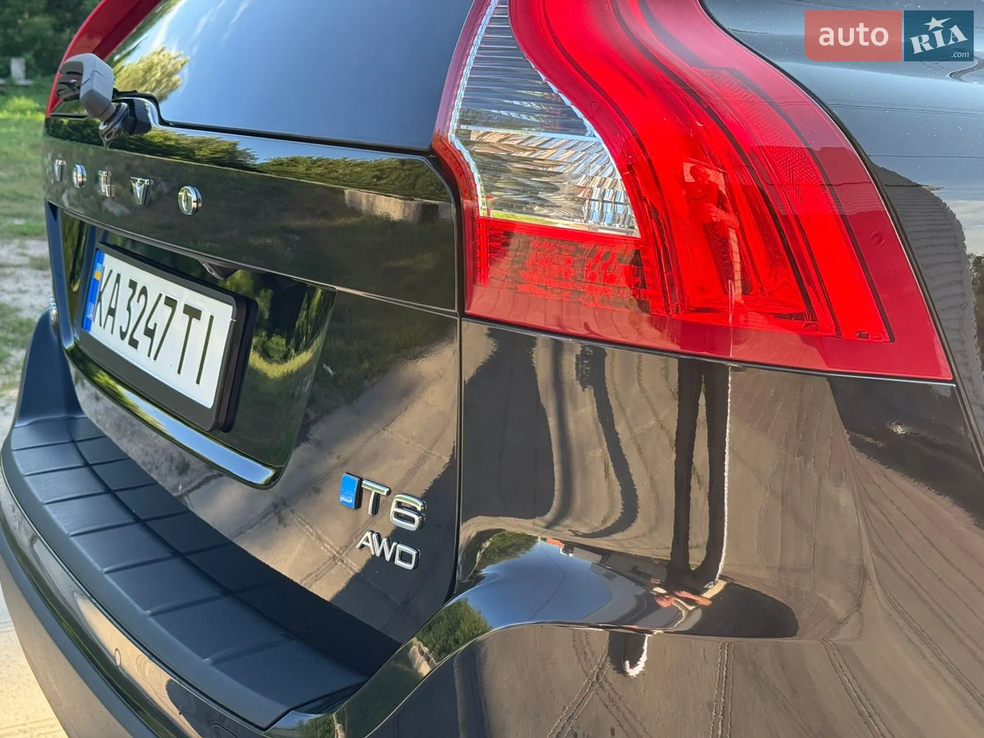 VOLVO XC60 2011 VIN YV4902DZ4B2185458 фото оголошення 11 з 61