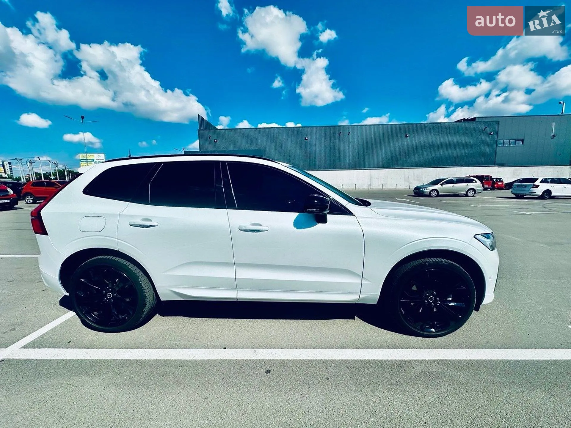 2025 Volvo XC60 - мініатюра 5