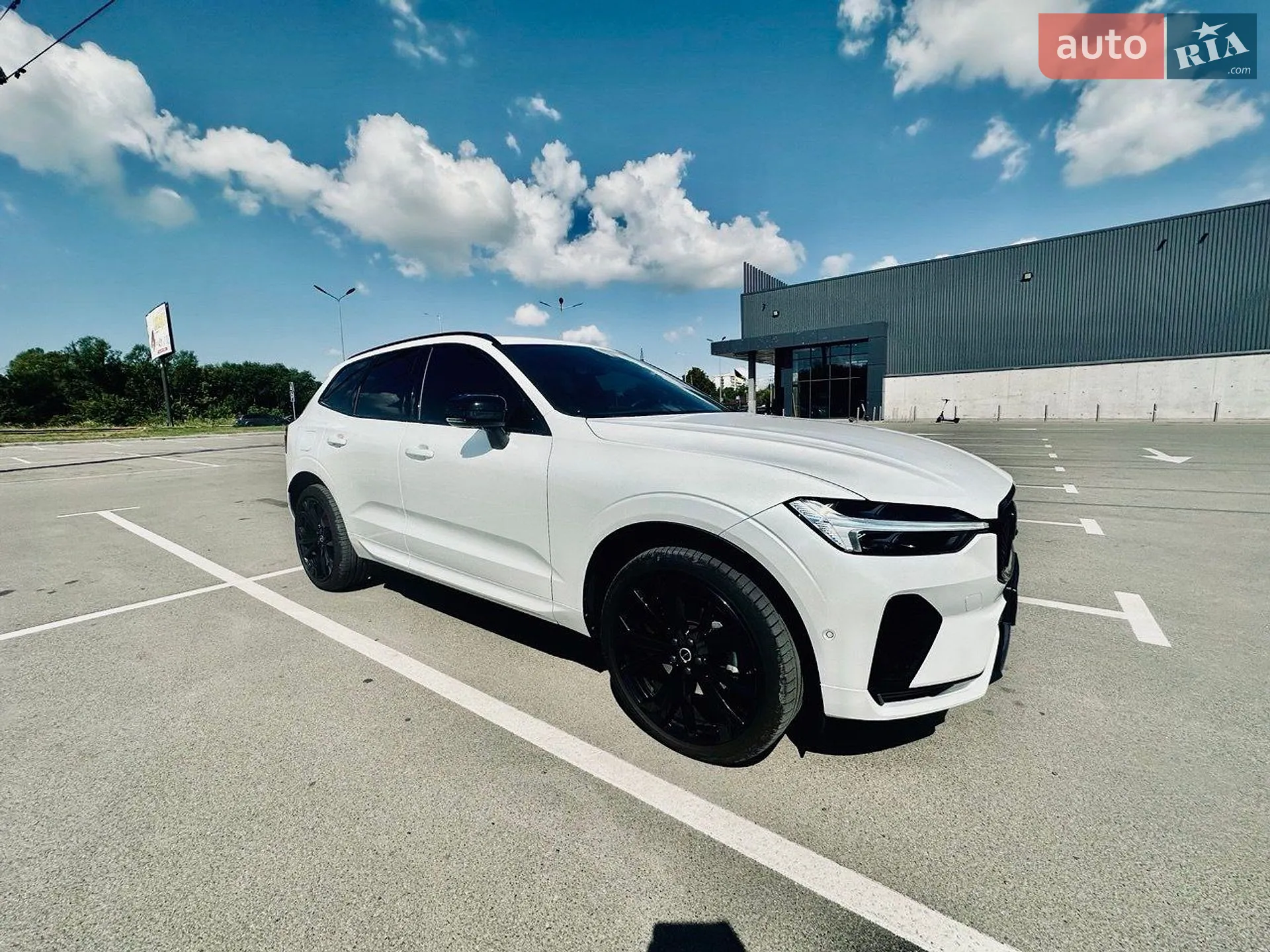 2025 Volvo XC60 - мініатюра 2