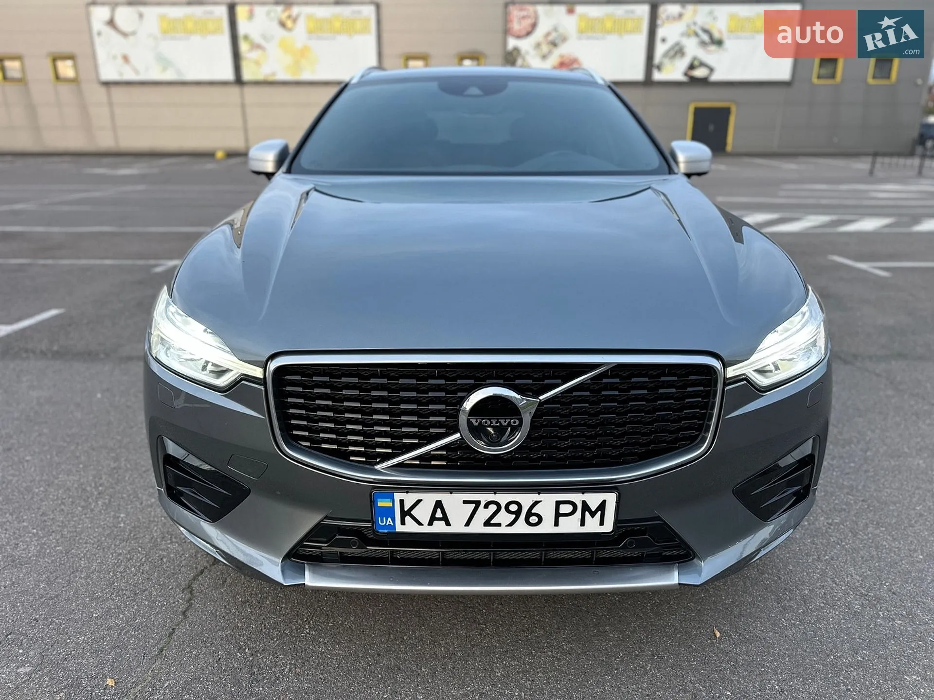 2018 Volvo XC60 - мініатюра 8