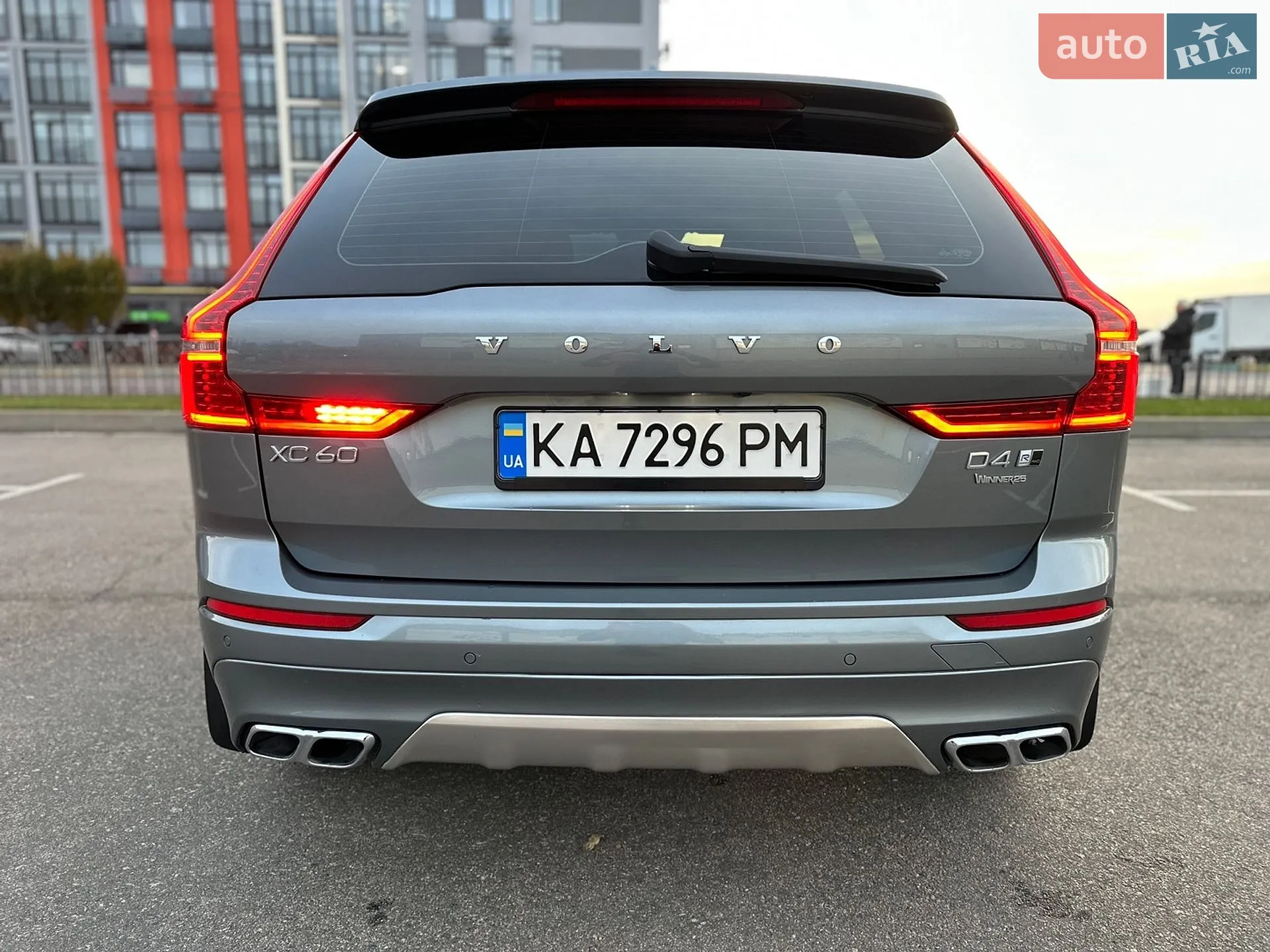 2018 Volvo XC60 - мініатюра 9