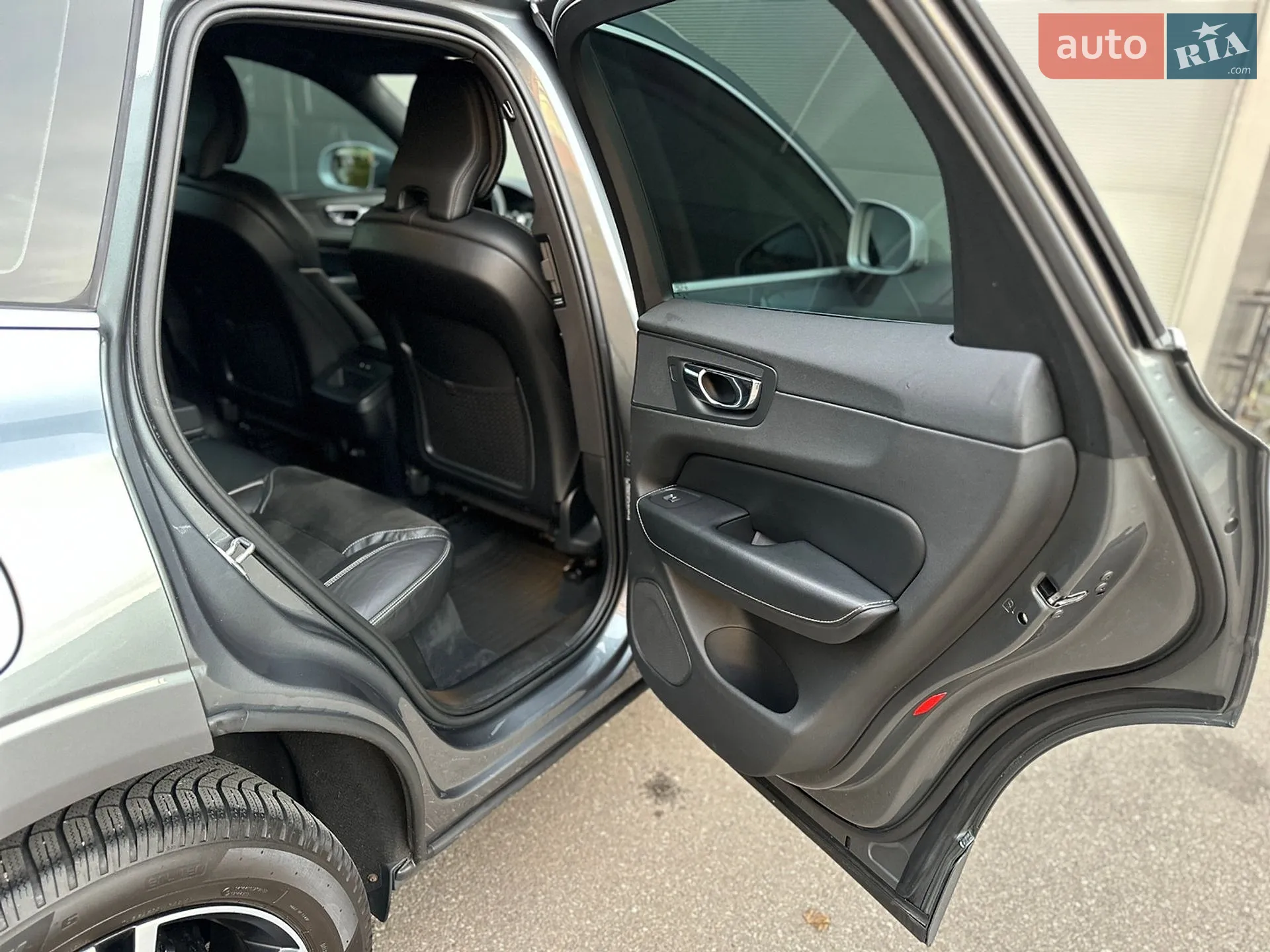 2018 Volvo XC60 - мініатюра 28