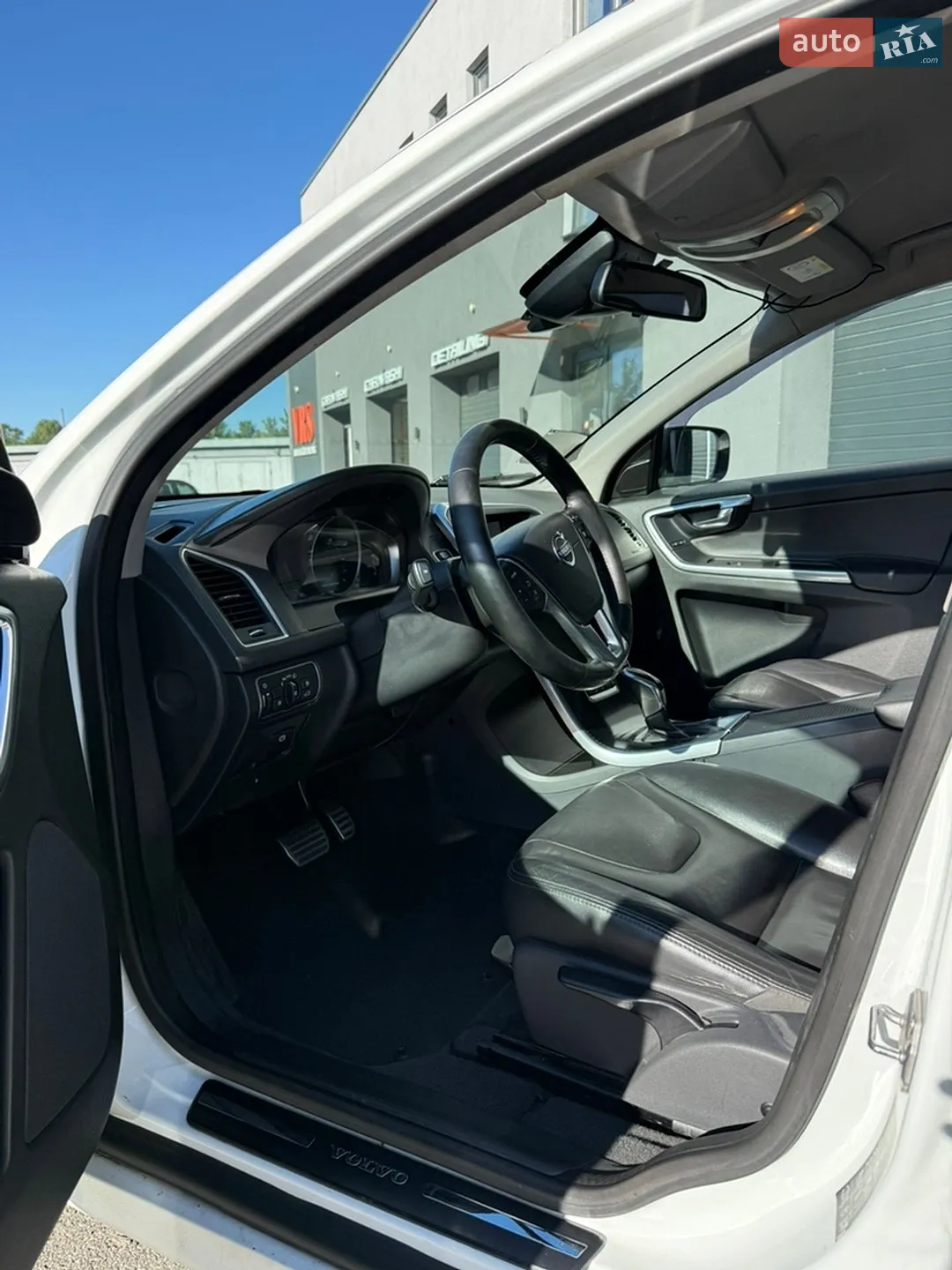 2016 Volvo XC60 - мініатюра 28