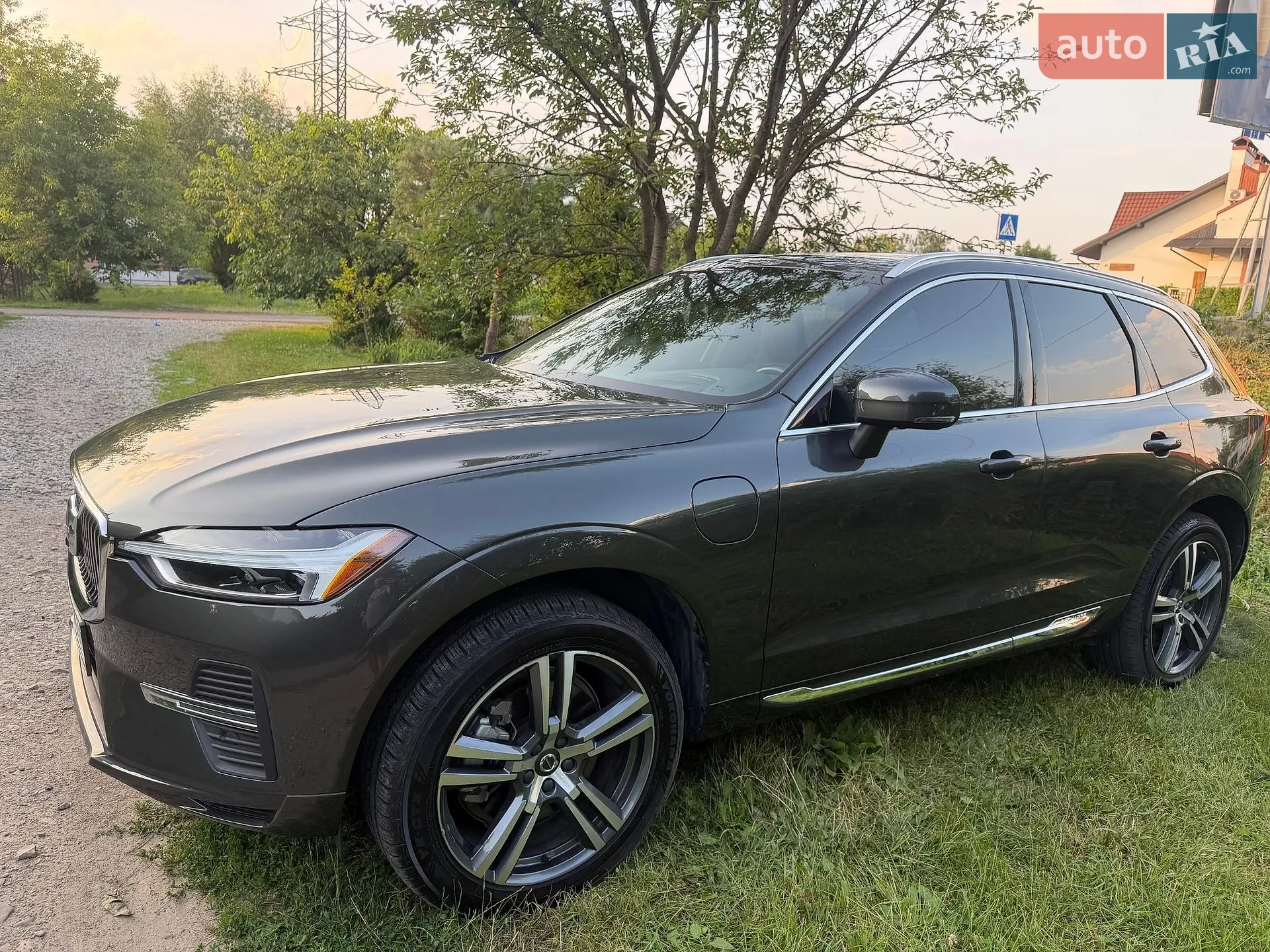 2020 Volvo XC60 - фото 1