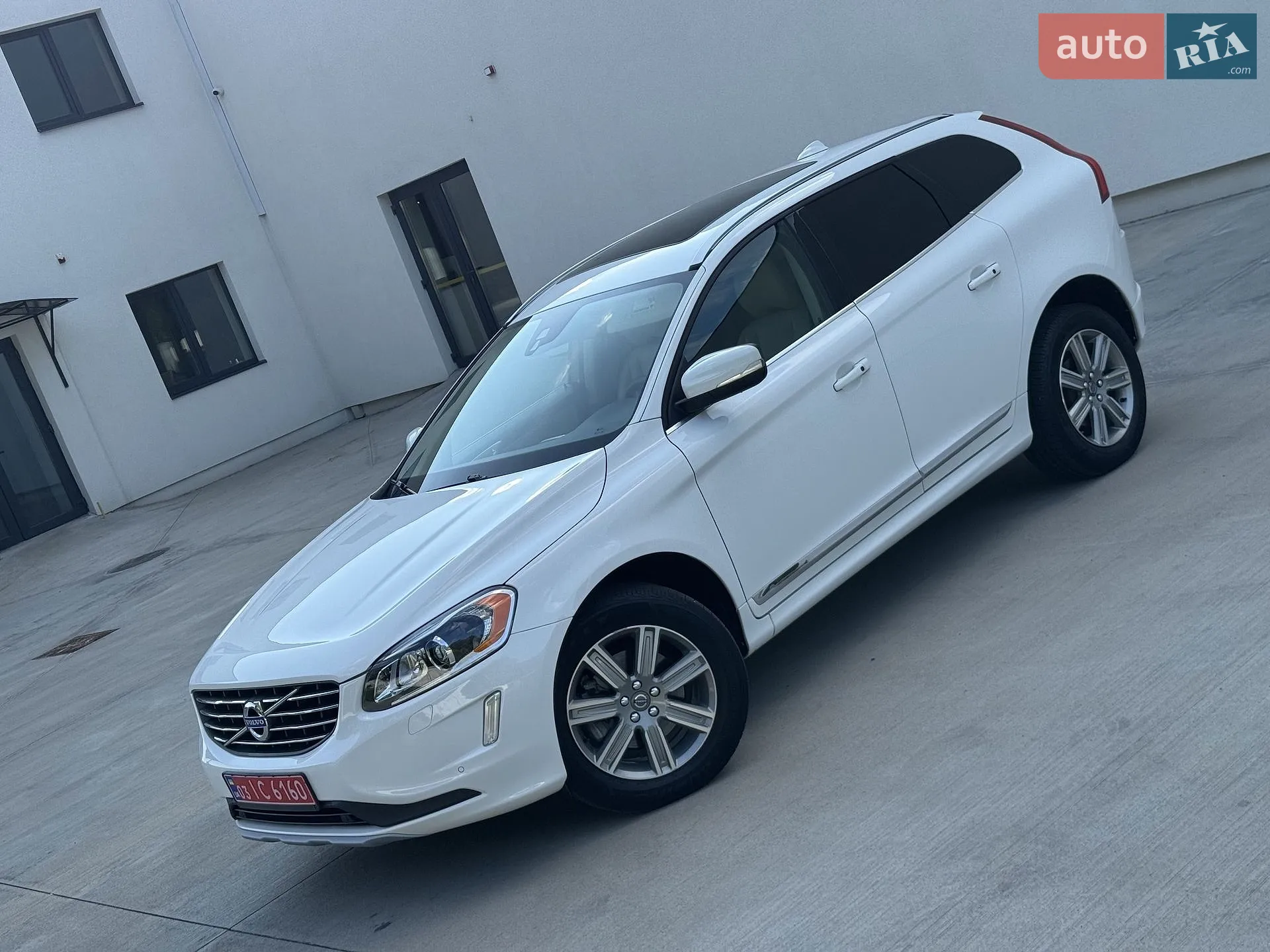 2017 Volvo XC60 - мініатюра 4