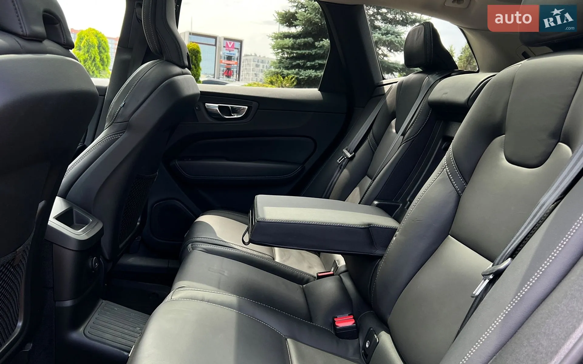 2022 Volvo XC60 - мініатюра 29