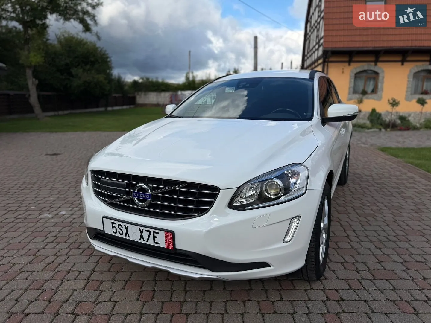 2017 Volvo XC60 - мініатюра 17