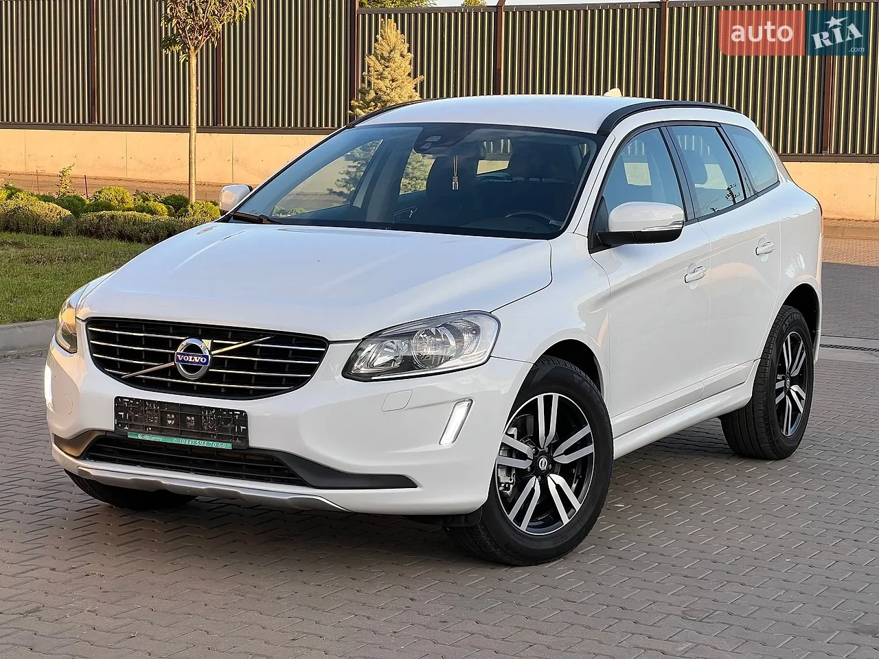 2015 Volvo XC60 - мініатюра 28