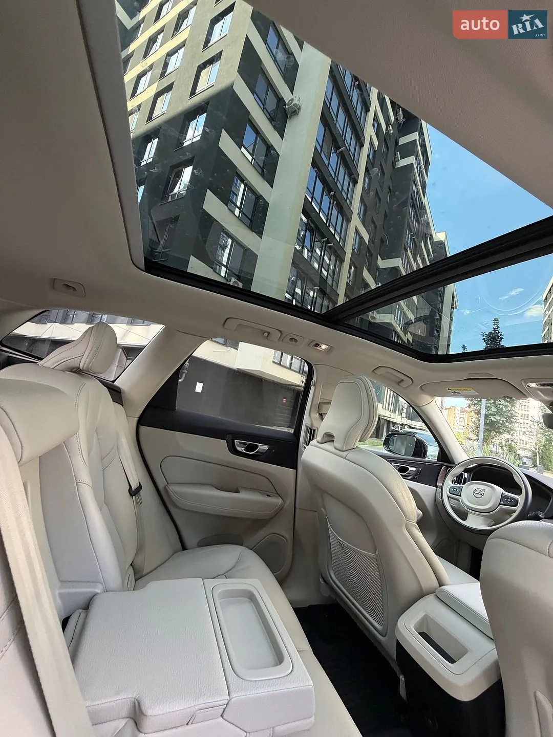 2021 Volvo XC60 - мініатюра 24