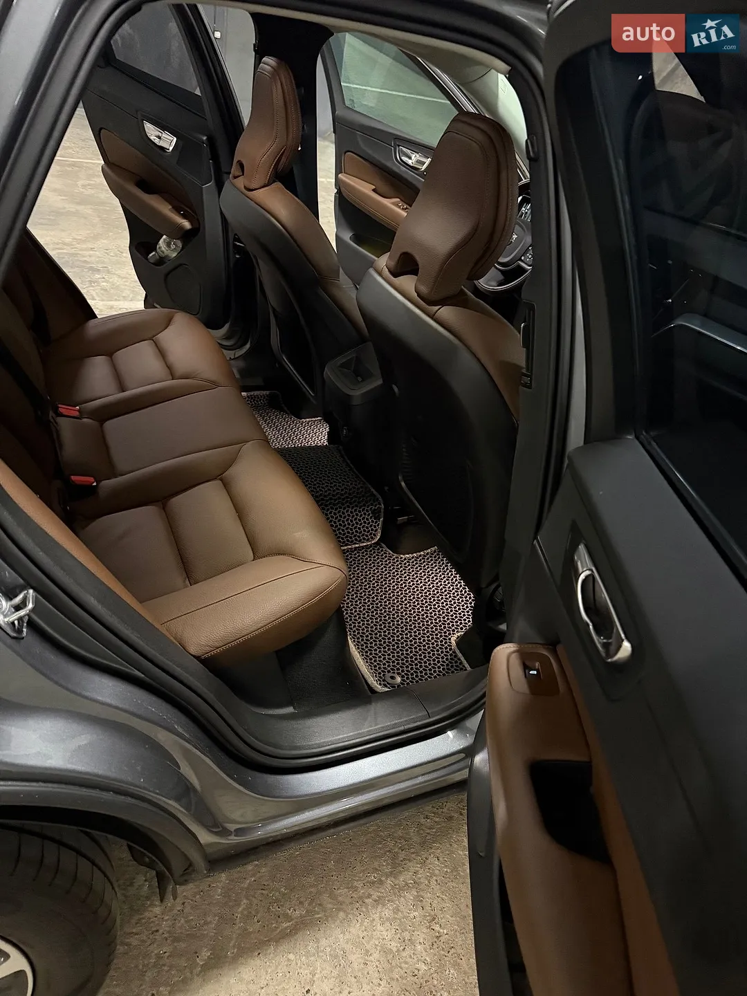 2019 Volvo XC60 - мініатюра 14