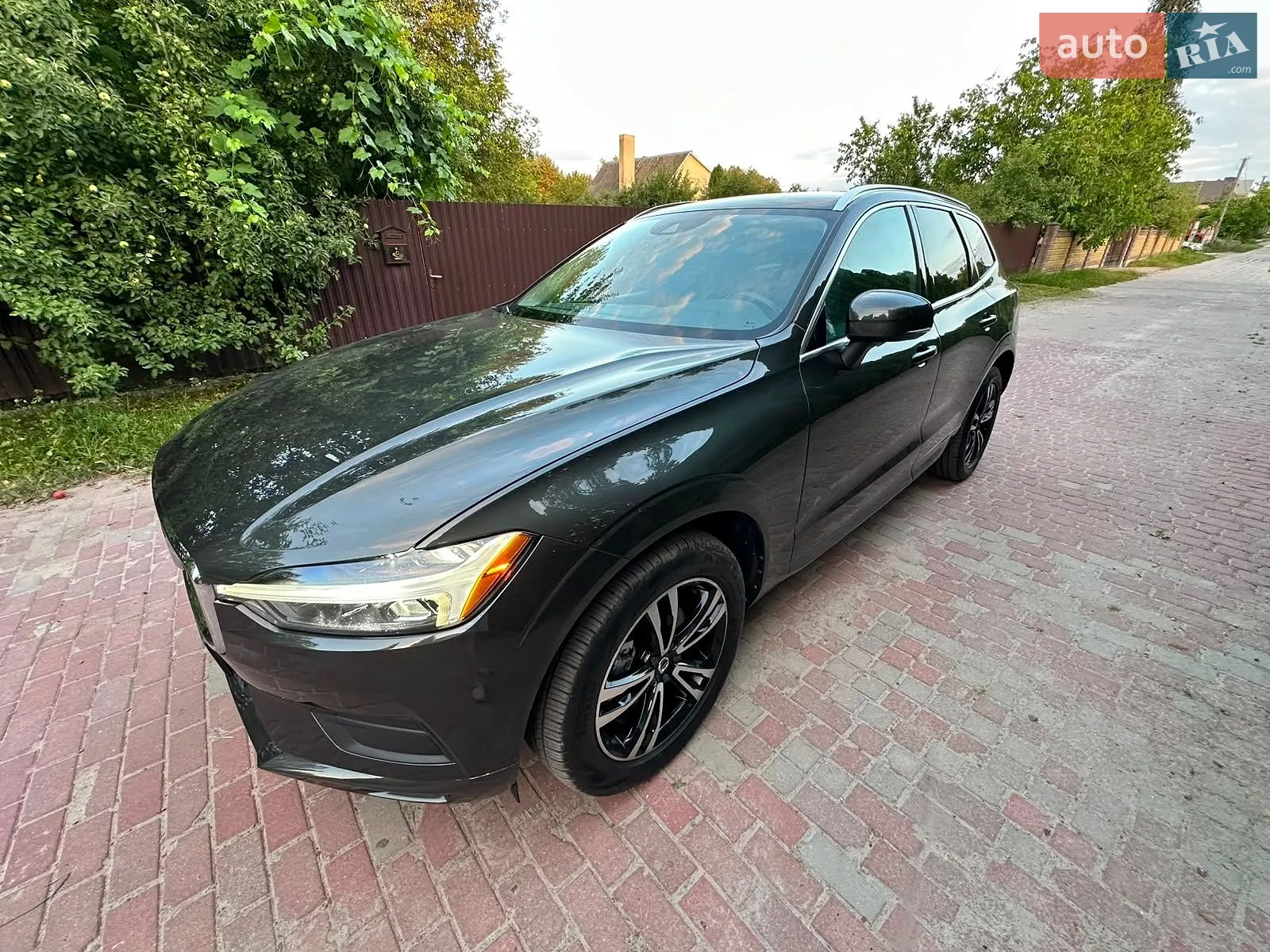 2021 Volvo XC60 - мініатюра 2