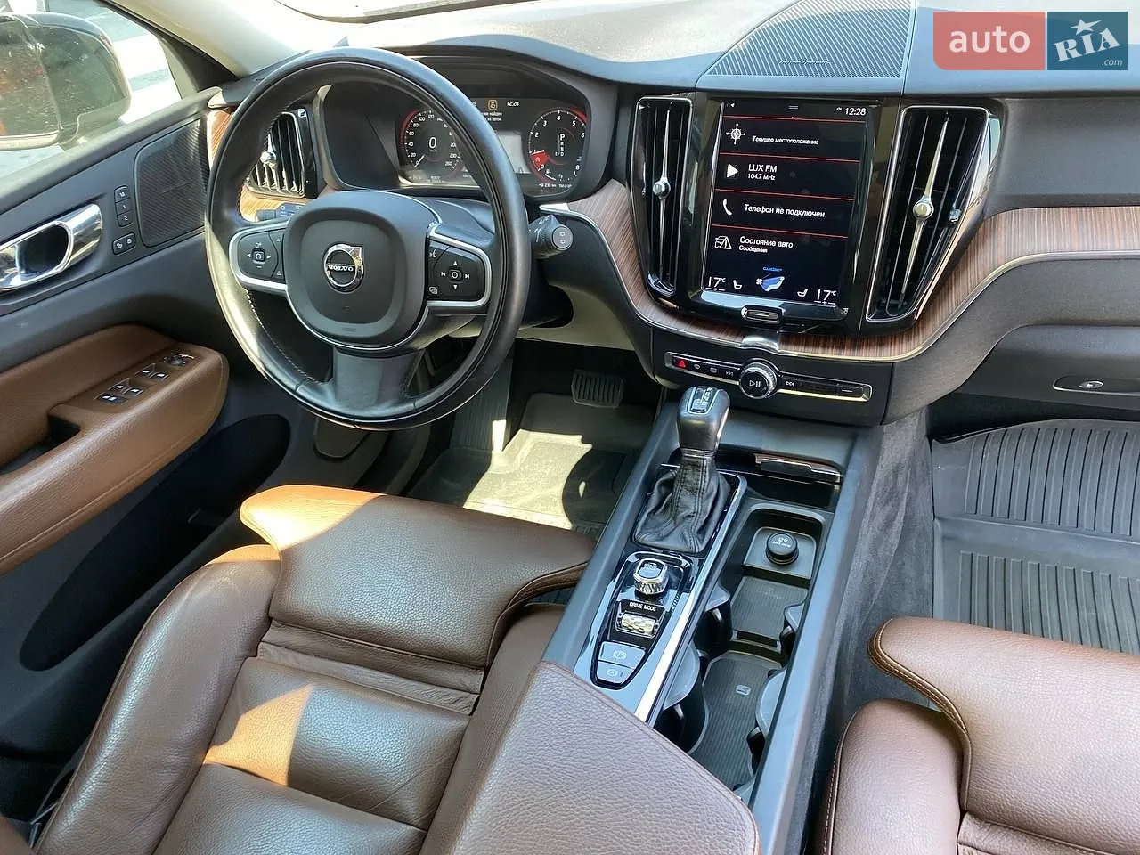 2018 Volvo XC60 - мініатюра 9