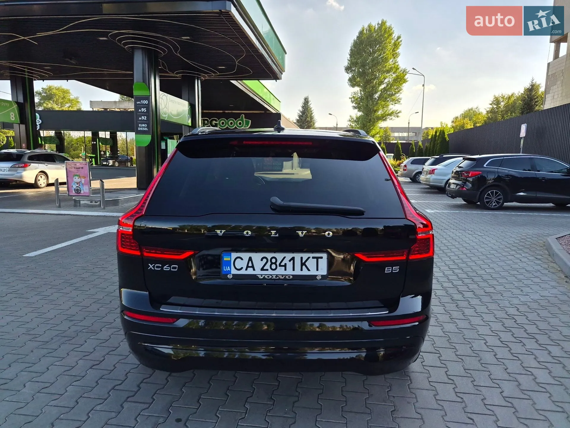 2021 Volvo XC60 - мініатюра 8