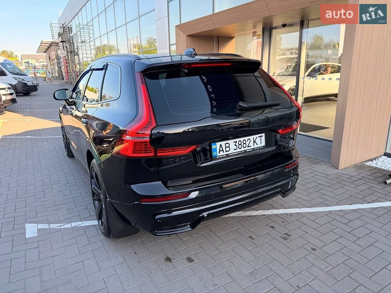 2024 Volvo XC60 - мініатюра 16