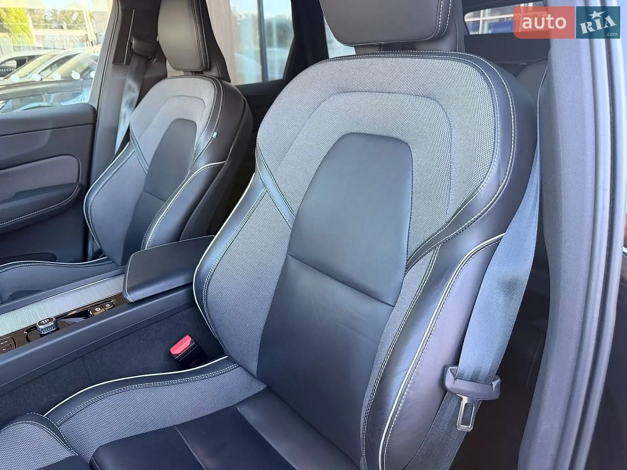 2024 Volvo XC60 - мініатюра 39