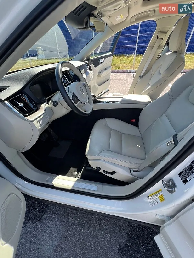 2021 Volvo XC60 - мініатюра 17