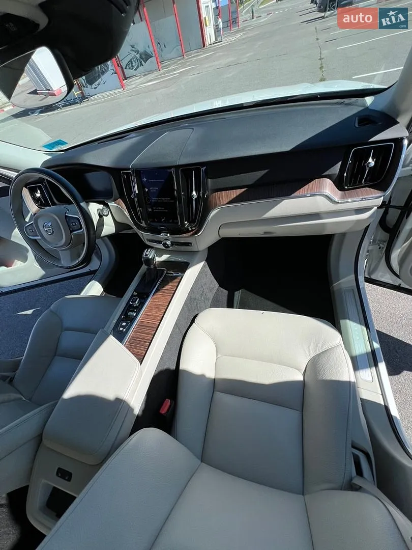 2021 Volvo XC60 - мініатюра 21