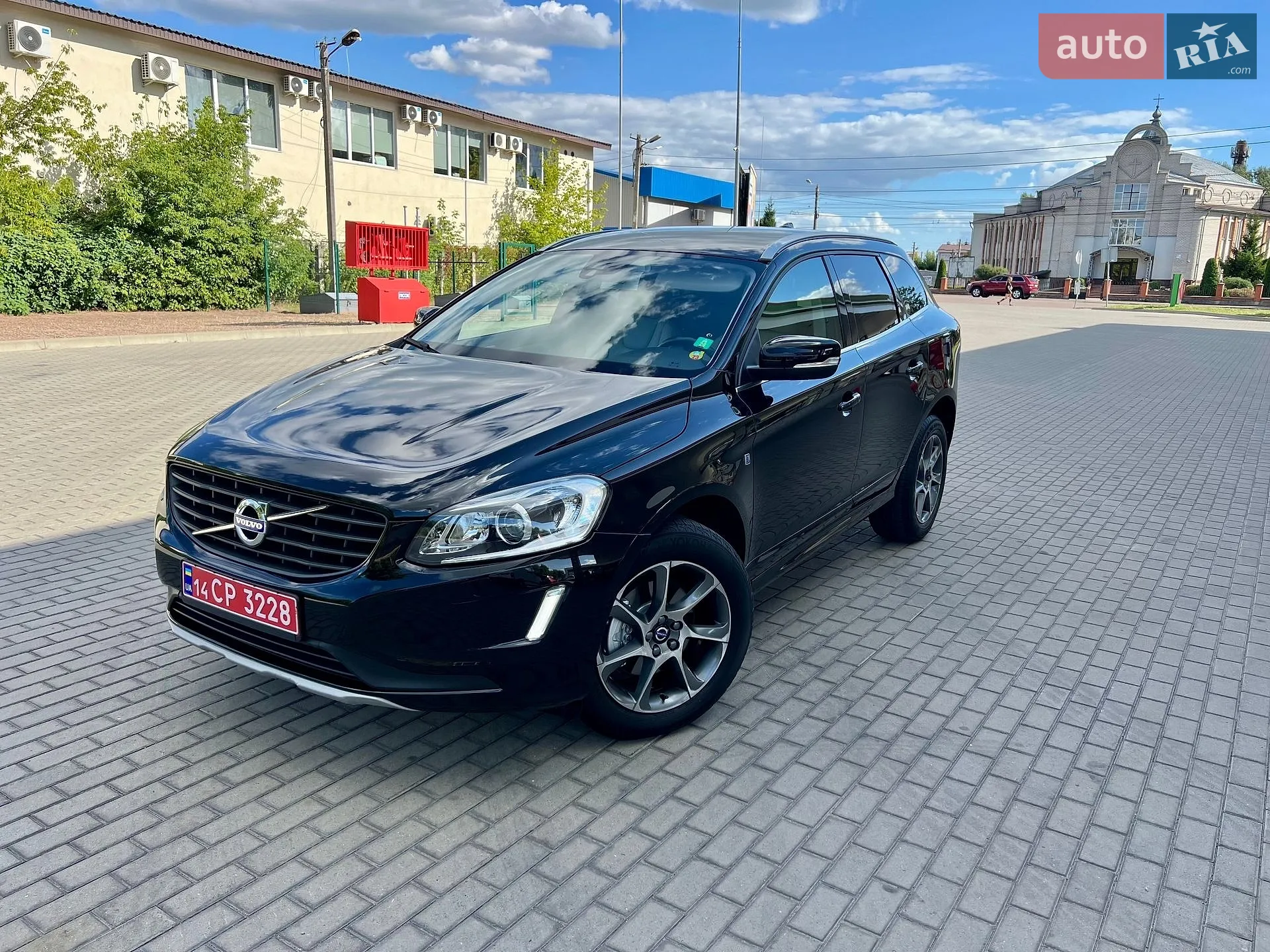 2015 Volvo XC60 - фото 1